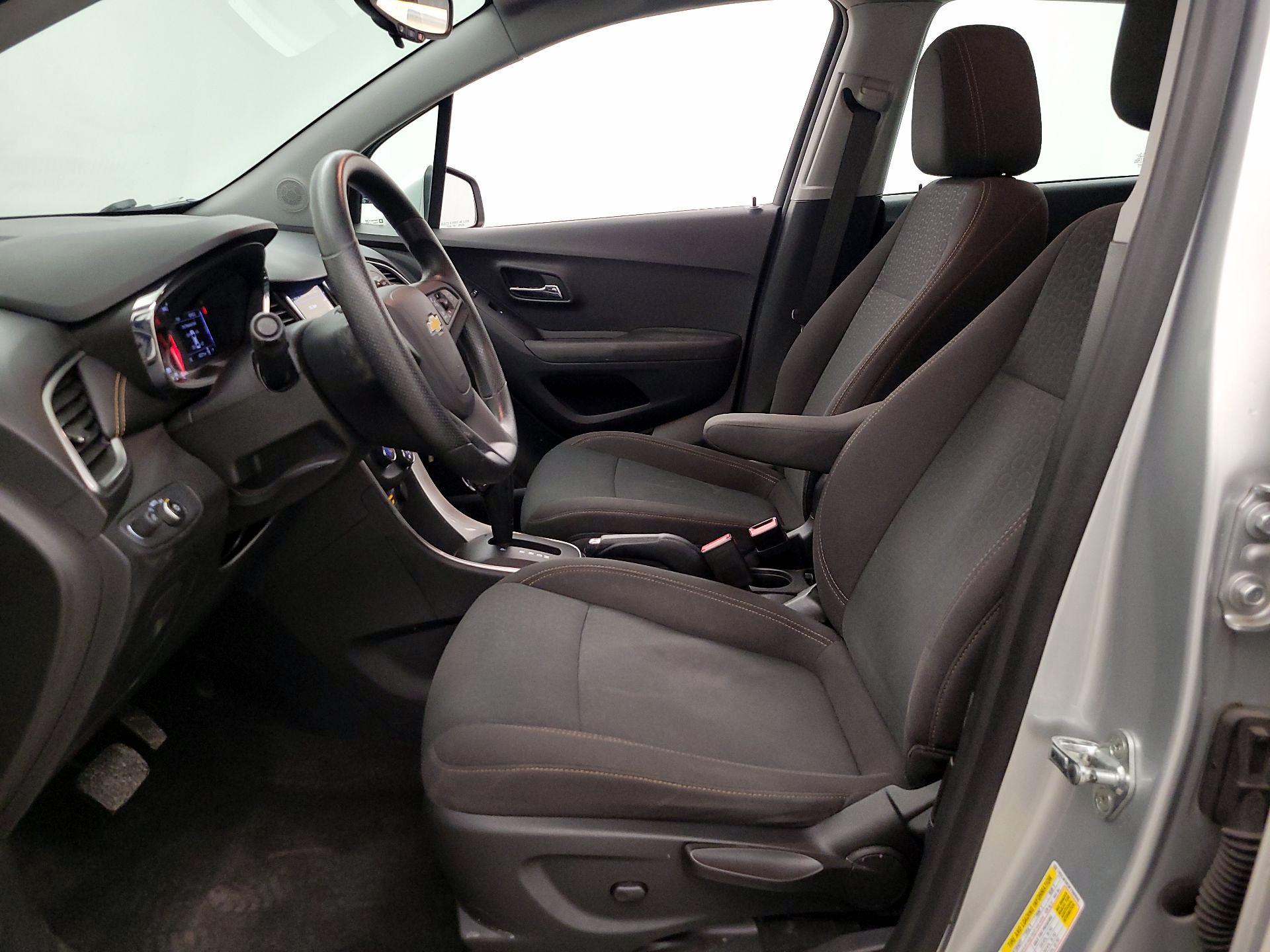 Thumbnail: 2019 Chevrolet Trax - 11