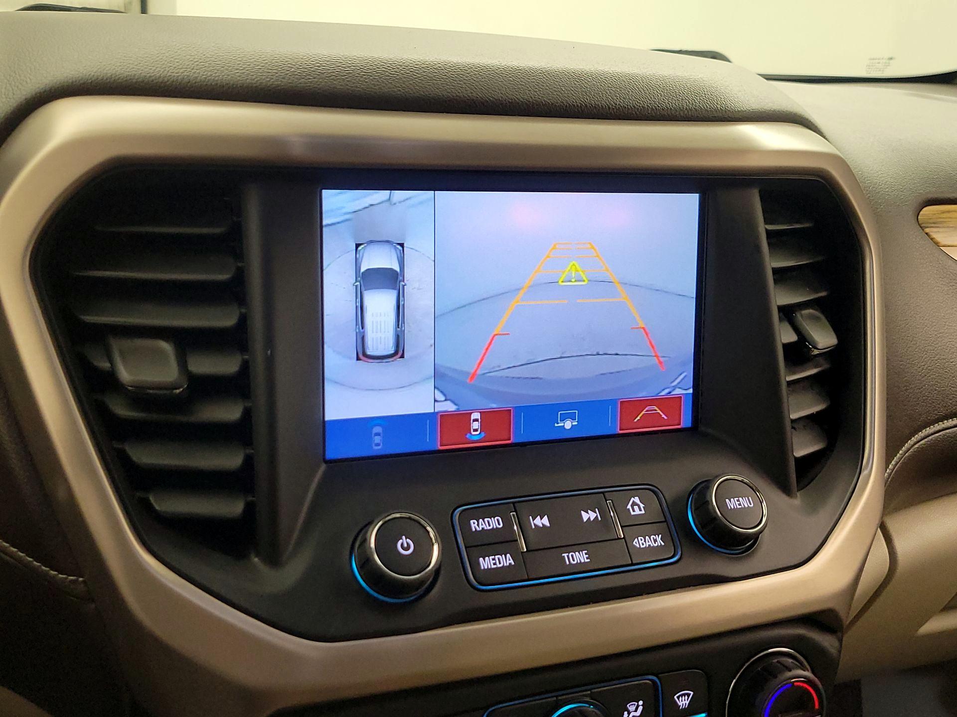 Thumbnail: 2017 GMC Acadia - 15