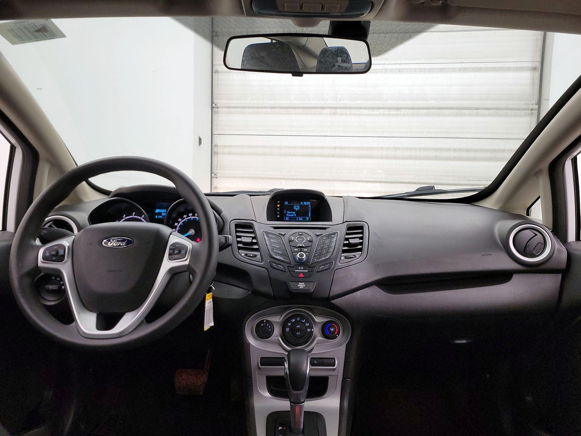 Thumbnail: 2017 Ford Fiesta - 9