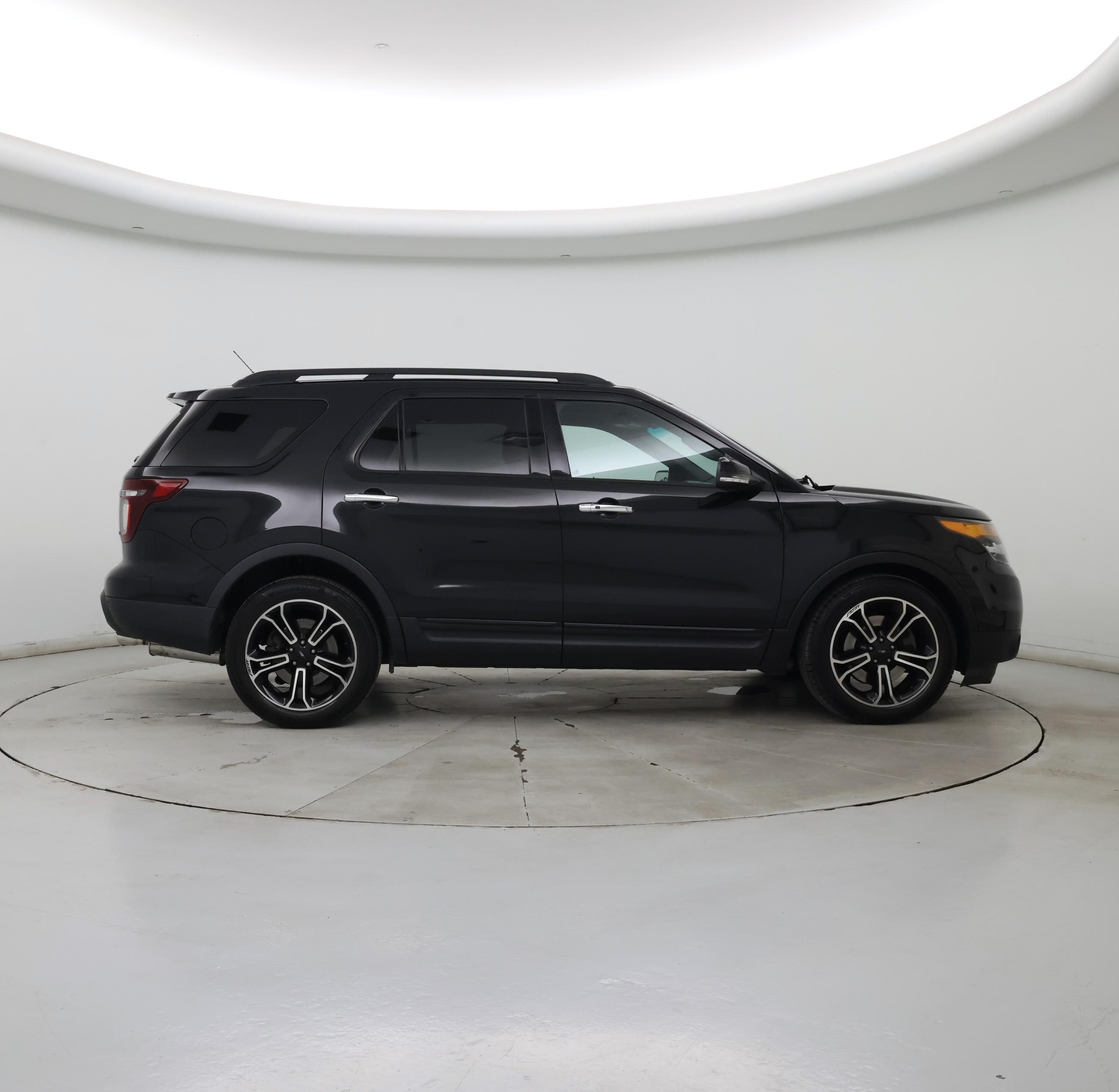 Thumbnail: 2014 Ford Explorer - 7
