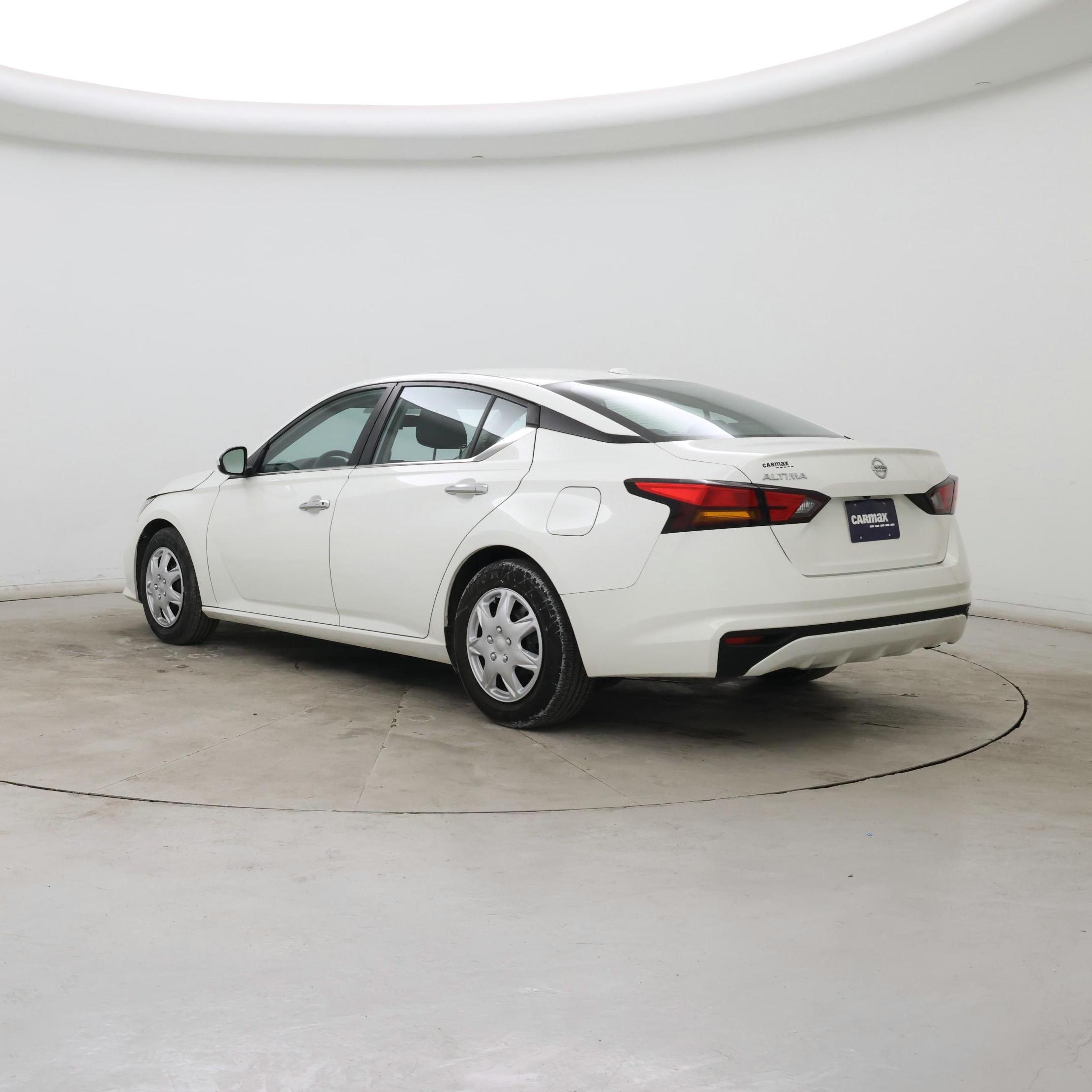 Thumbnail: 2020 Nissan Altima - 2