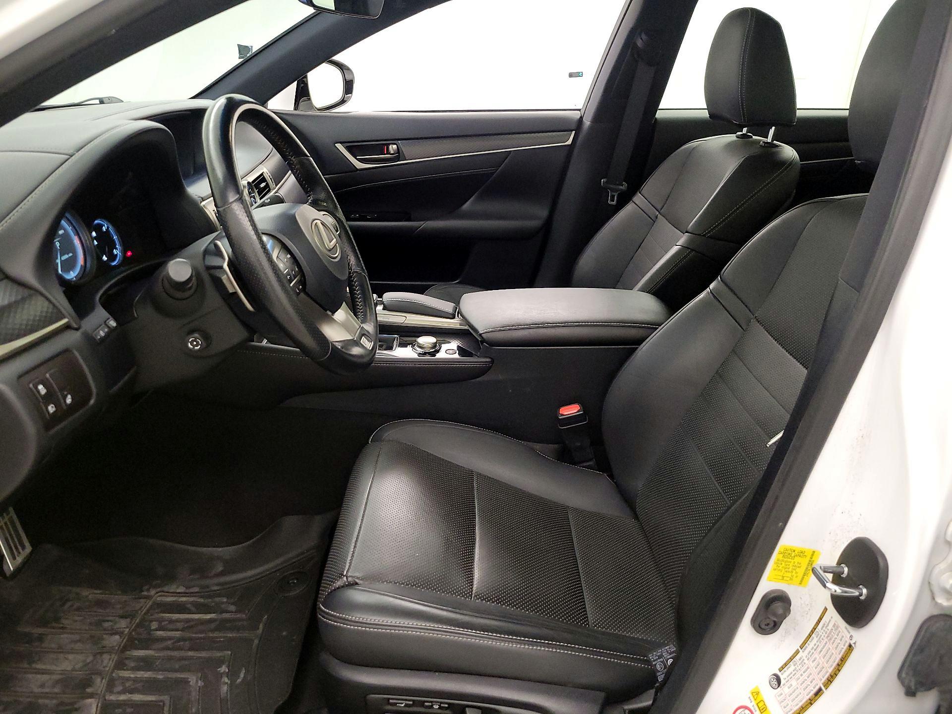 Thumbnail: 2018 Lexus GS - 11