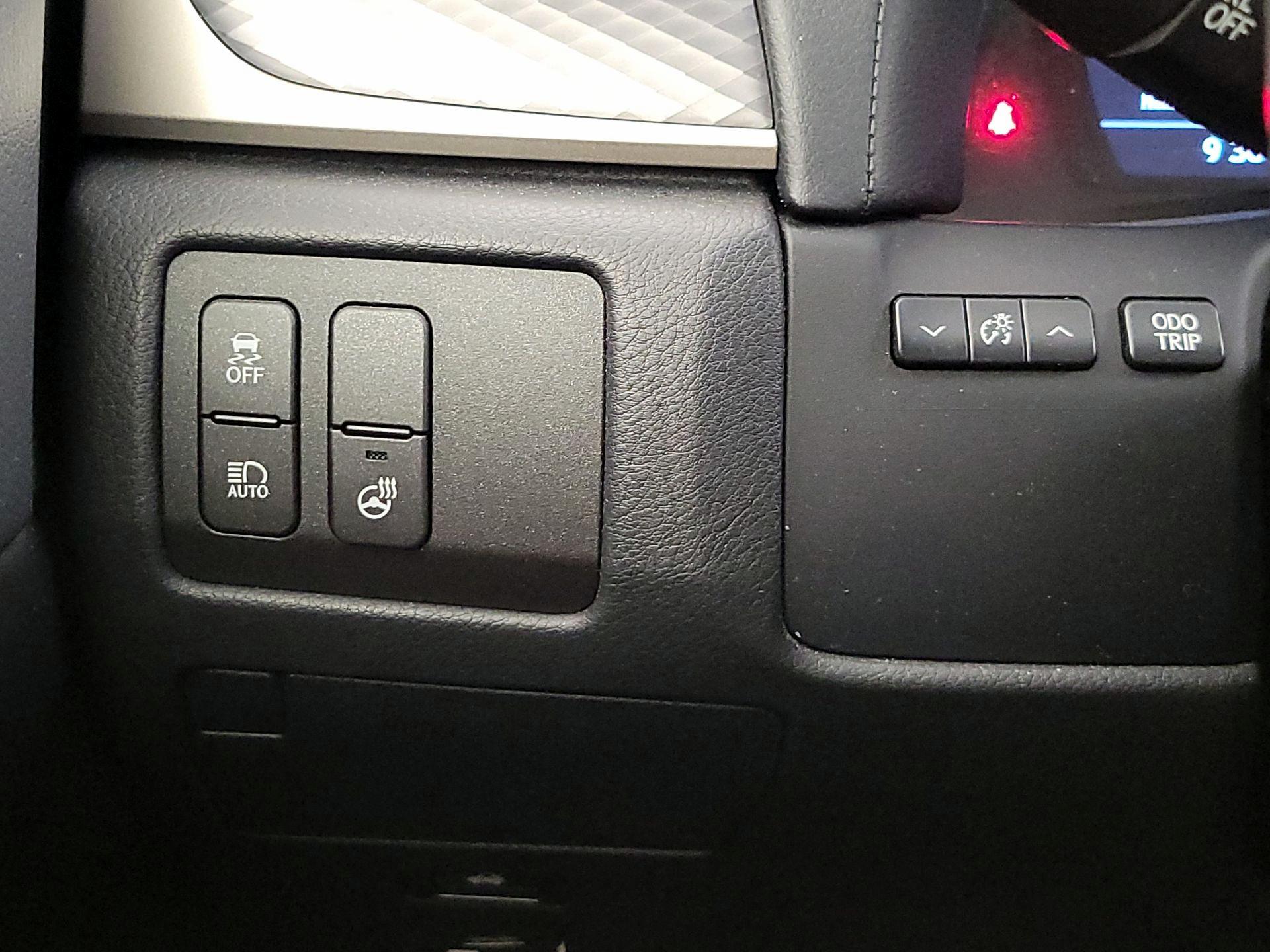 Thumbnail: 2018 Lexus GS - 13