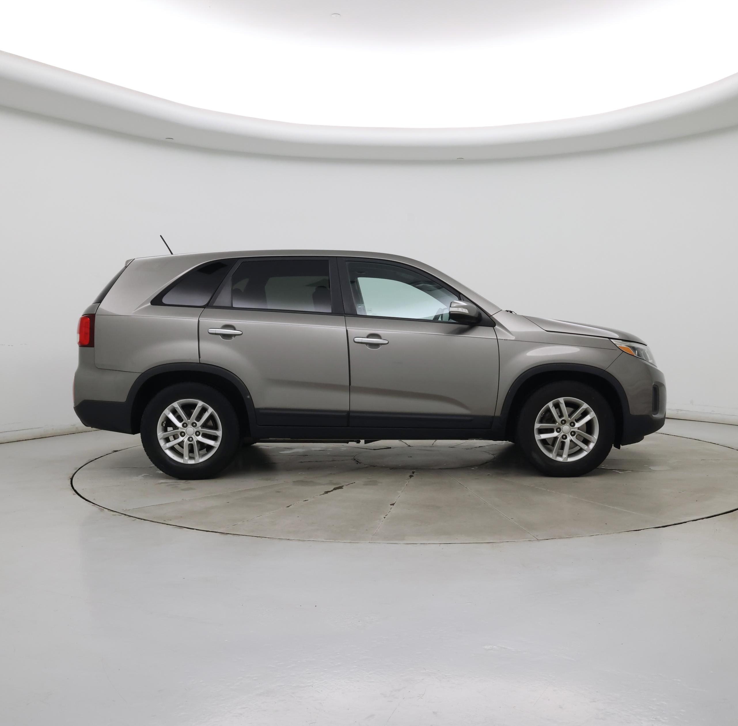 Thumbnail: 2015 Kia Sorento - 7