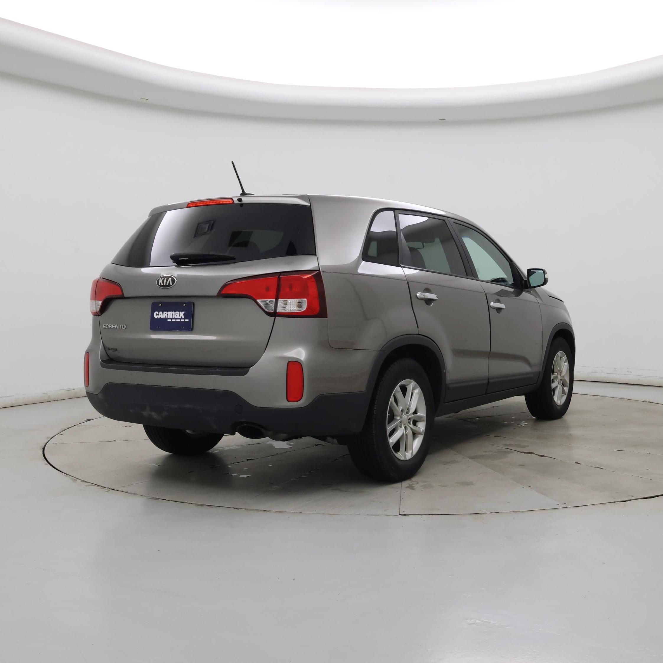 Thumbnail: 2015 Kia Sorento - 8