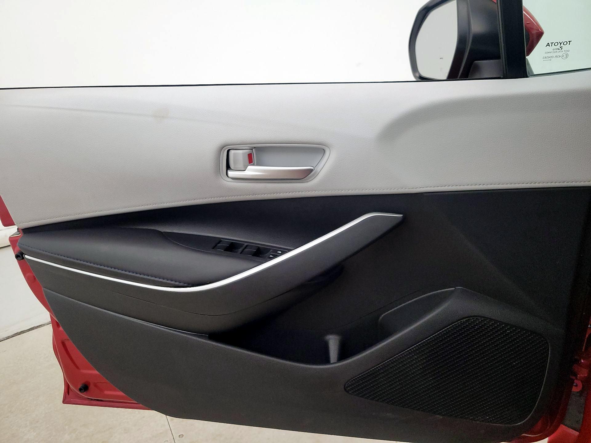 Thumbnail: 2020 Toyota Corolla - 12