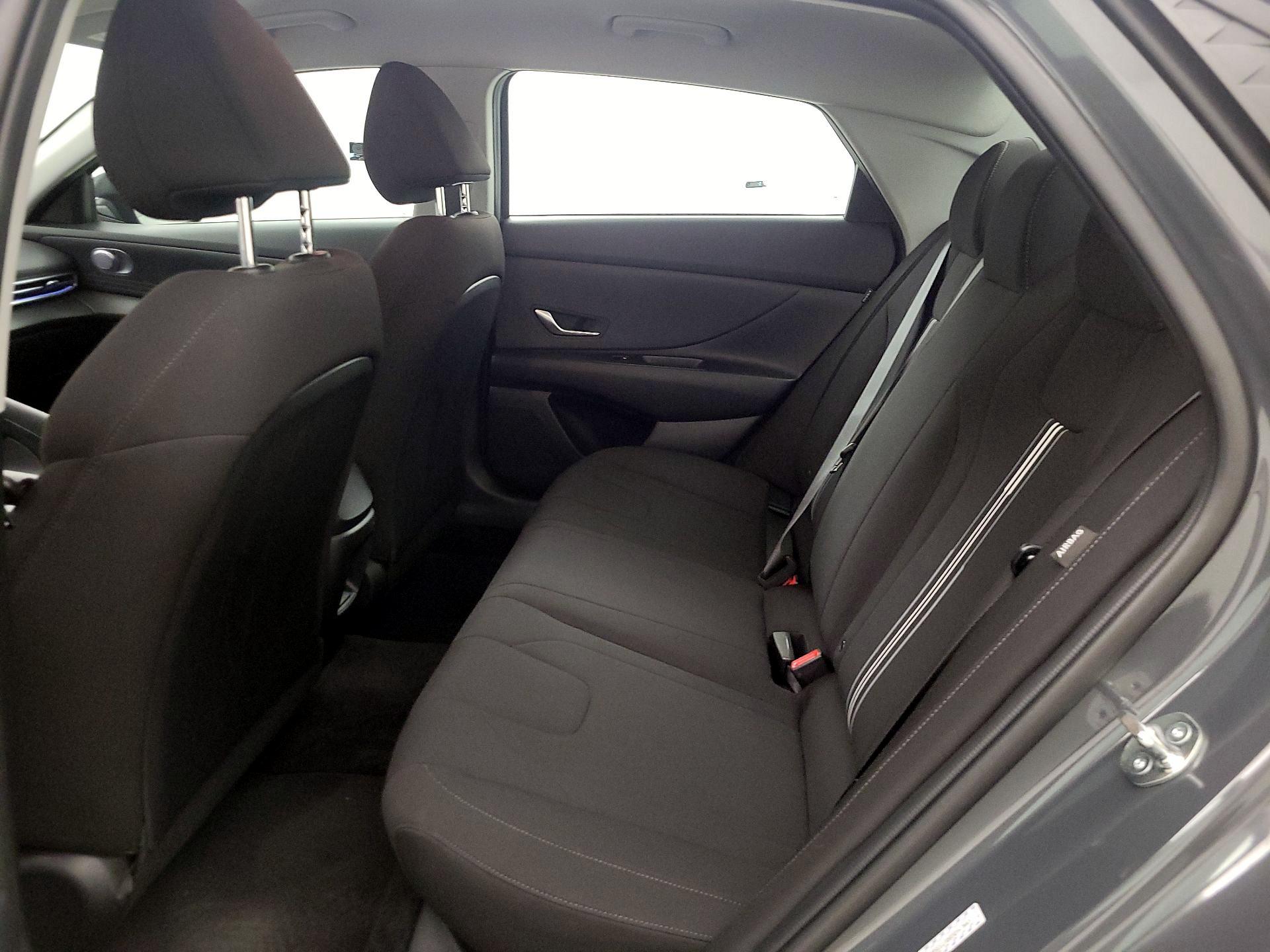 Thumbnail: 2024 Hyundai Elantra - 20