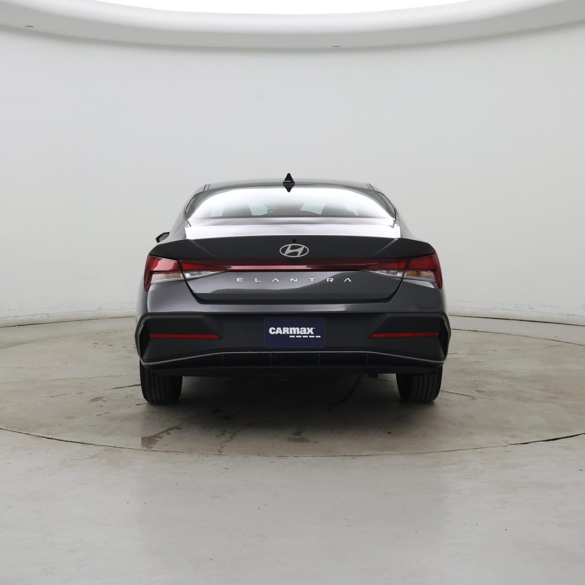 Thumbnail: 2024 Hyundai Elantra - 6