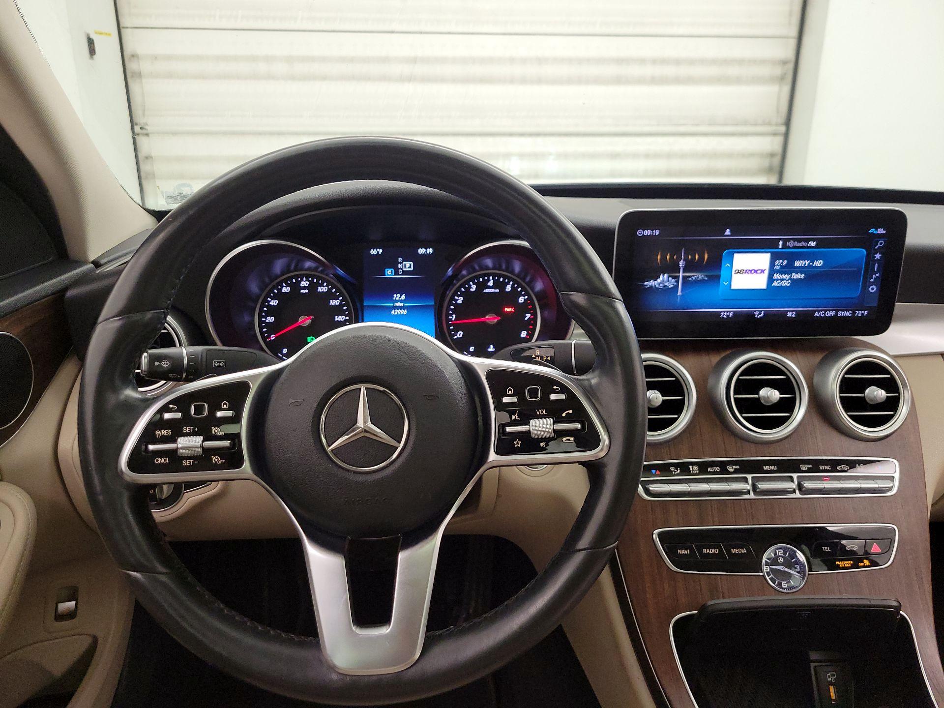 Thumbnail: 2020 Mercedes-Benz C-Class - 10