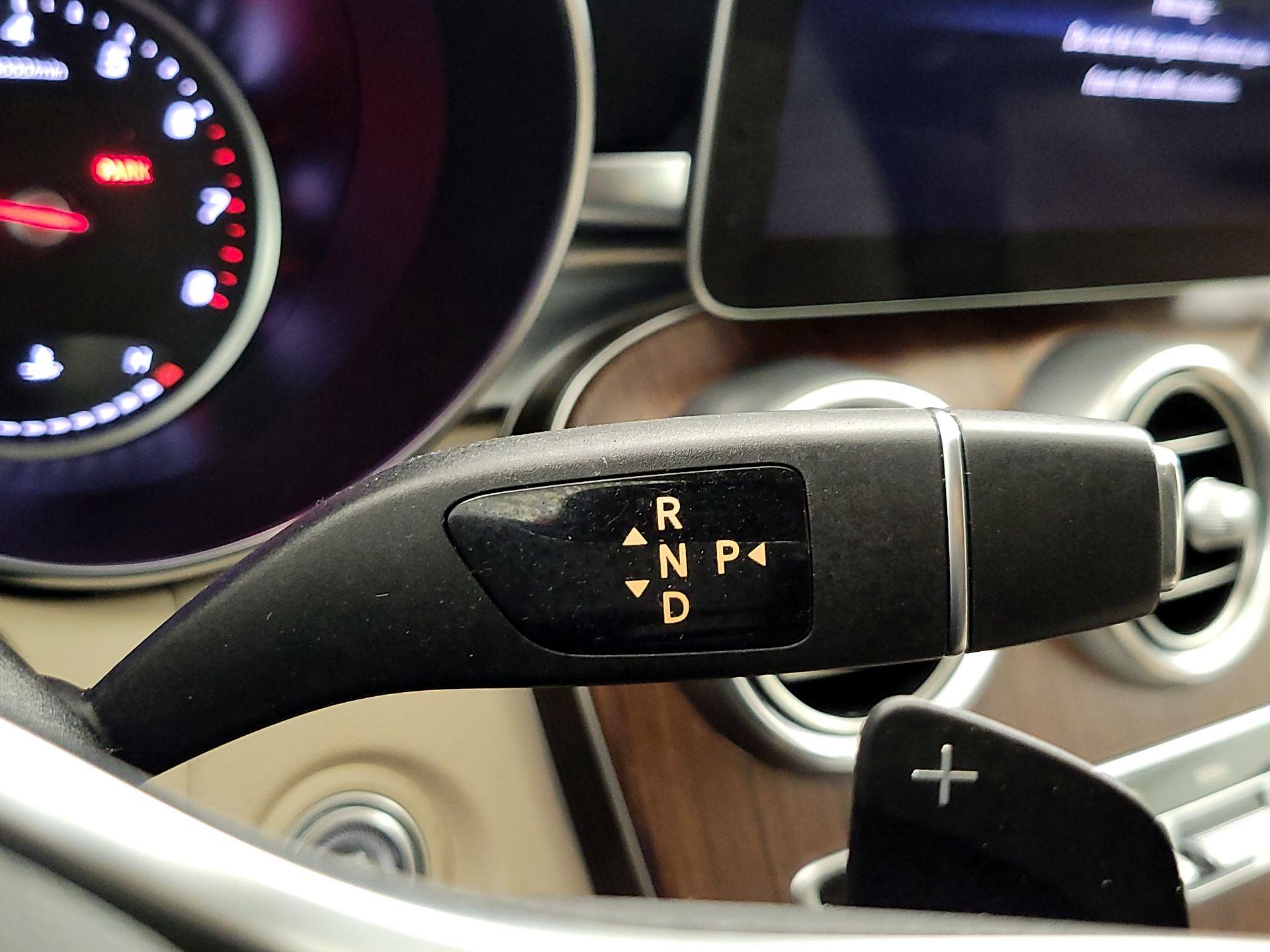 Thumbnail: 2020 Mercedes-Benz C-Class - 17