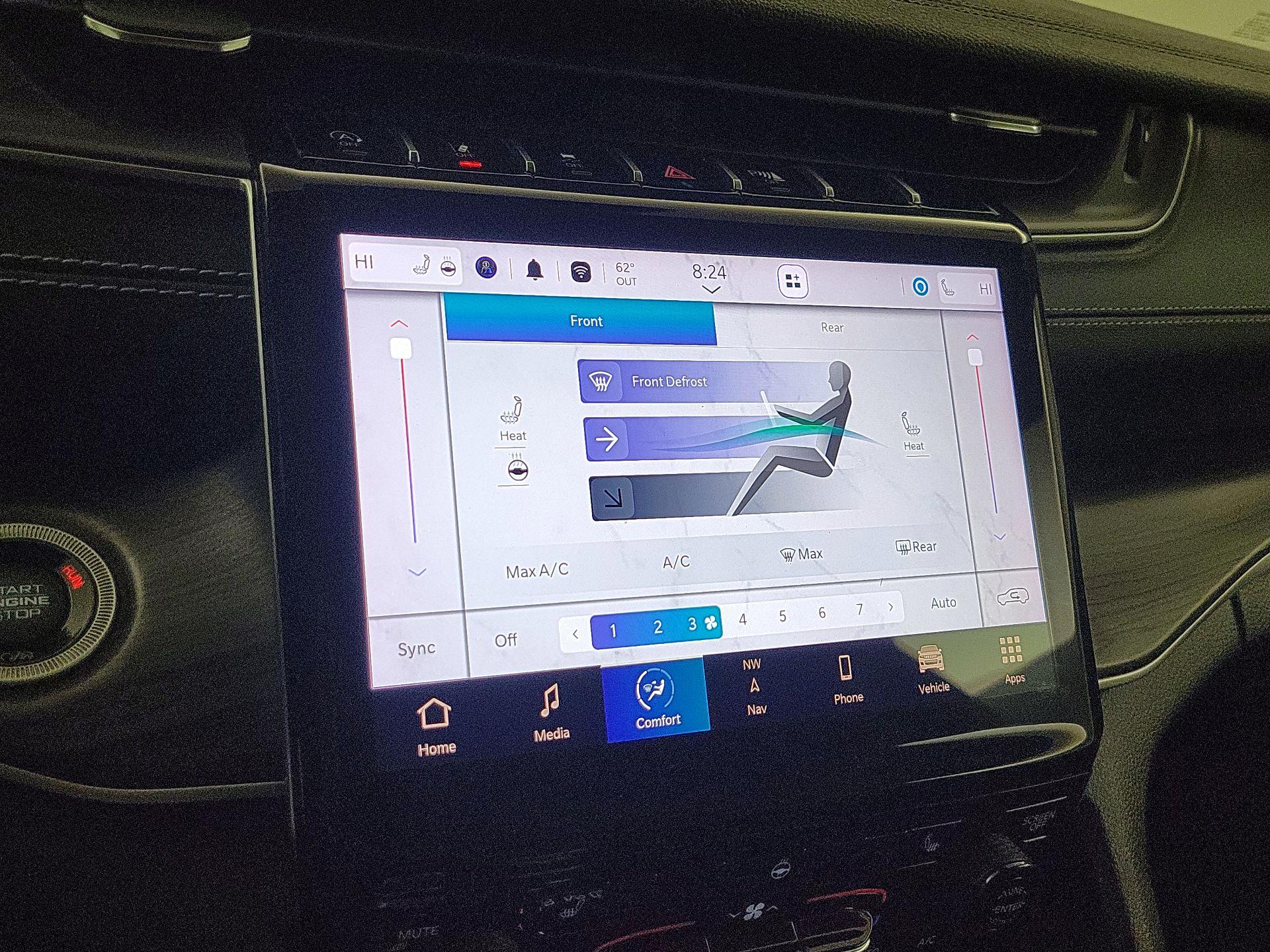 Thumbnail: 2022 Jeep Grand Cherokee L - 17