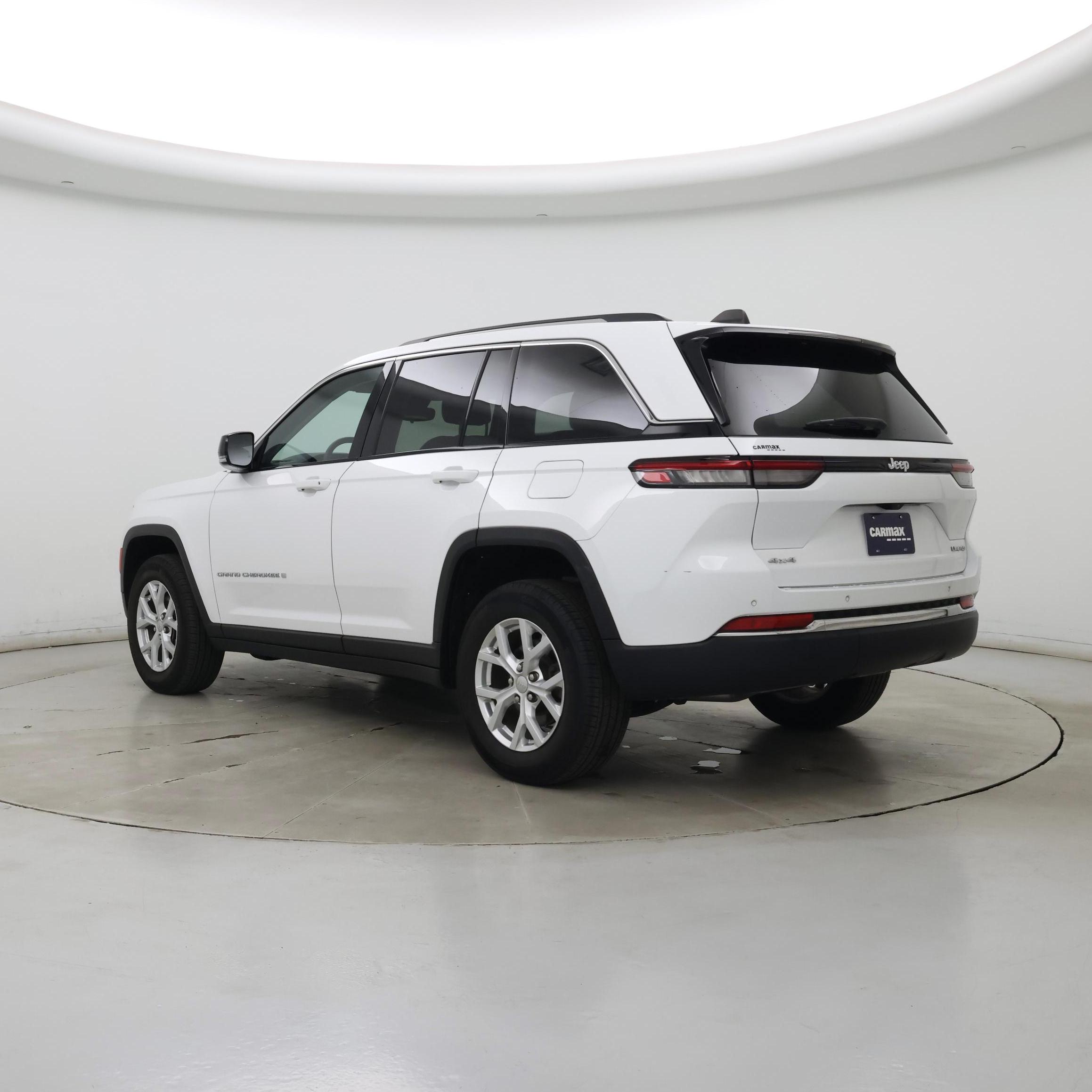 Thumbnail: 2023 Jeep Grand Cherokee - 2