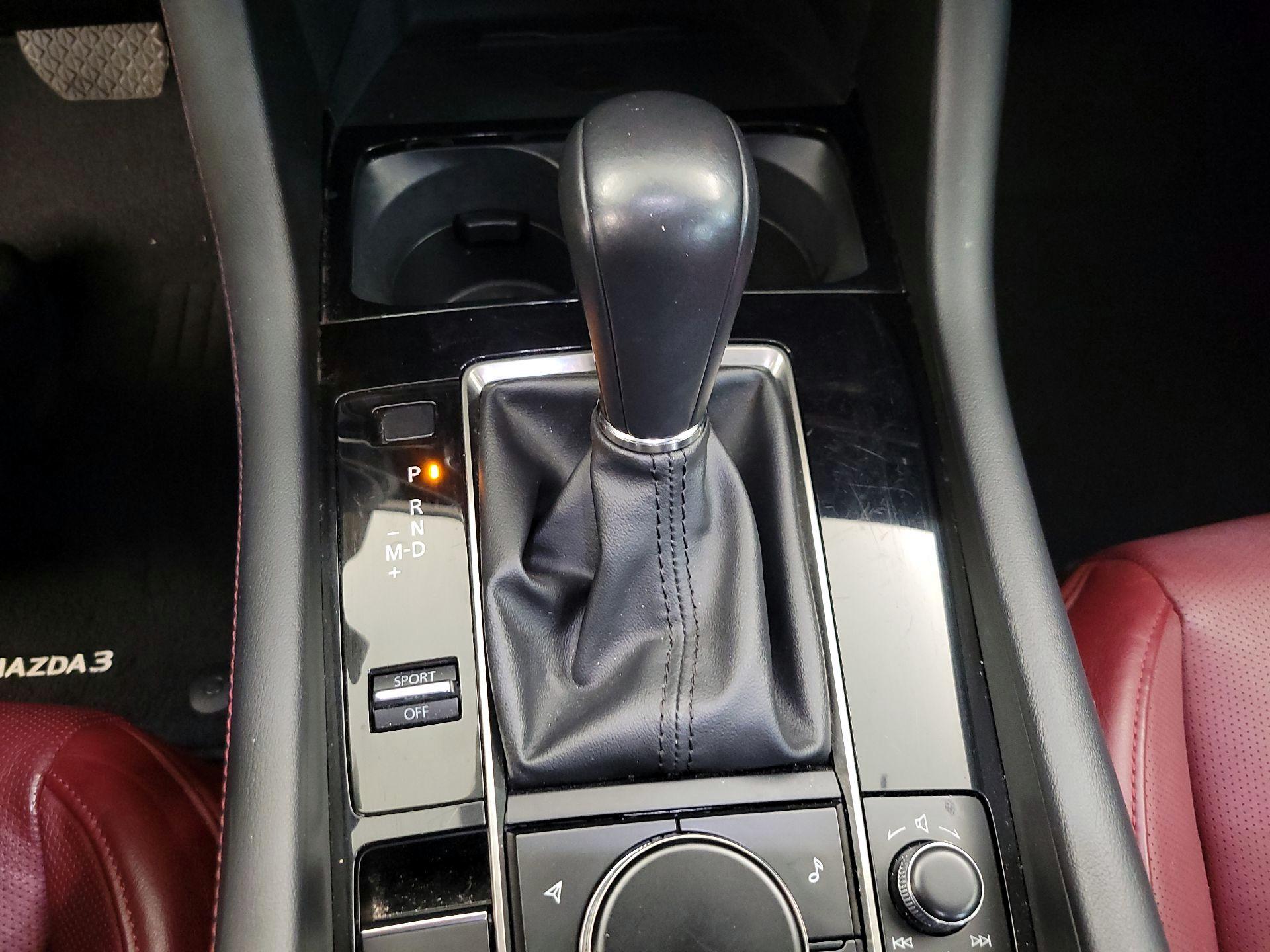 Thumbnail: 2024 Mazda Mazda3 - 17