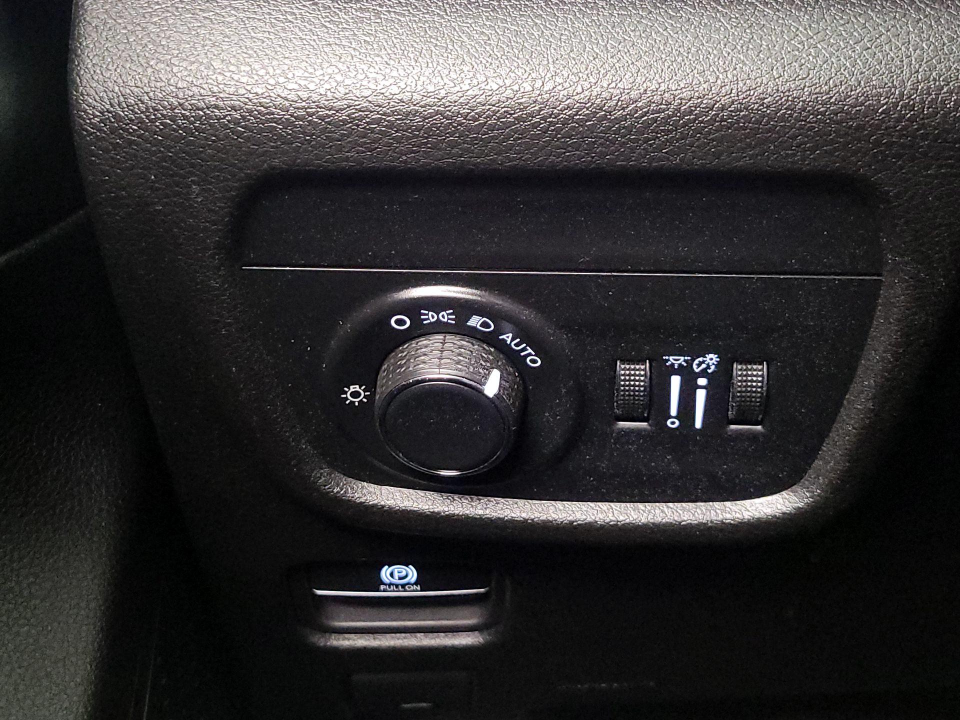 Thumbnail: 2023 Jeep Grand Cherokee - 13