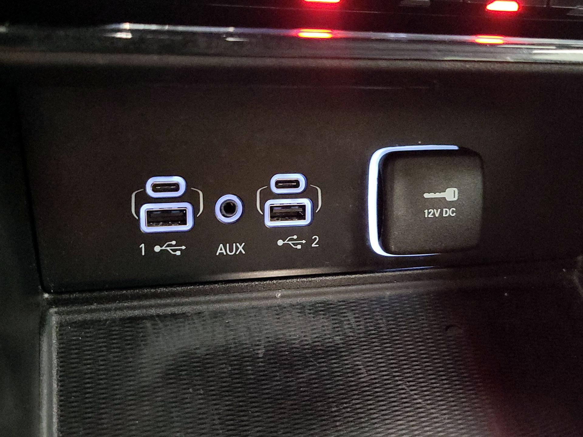 Thumbnail: 2023 Jeep Grand Cherokee - 18