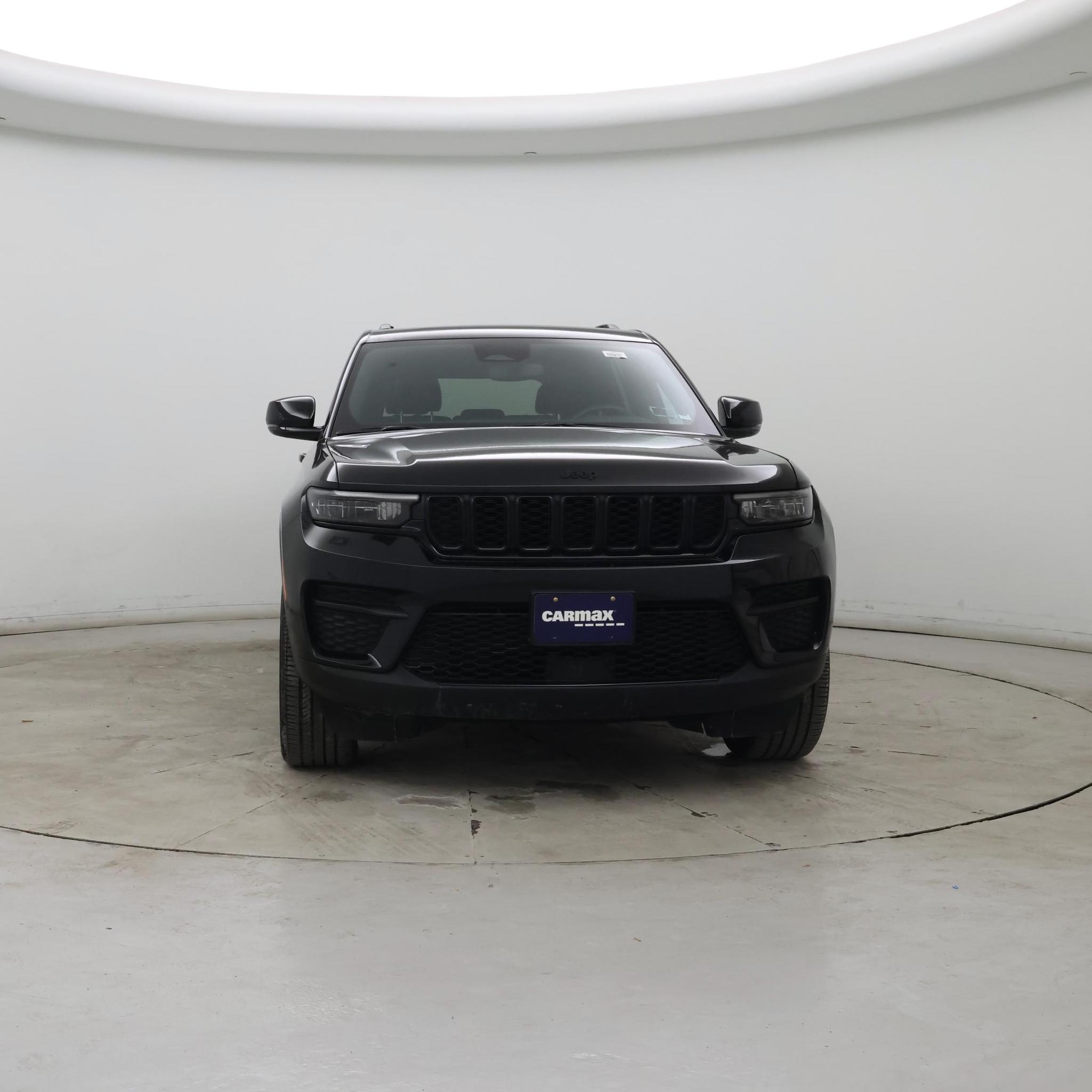 Thumbnail: 2023 Jeep Grand Cherokee - 5