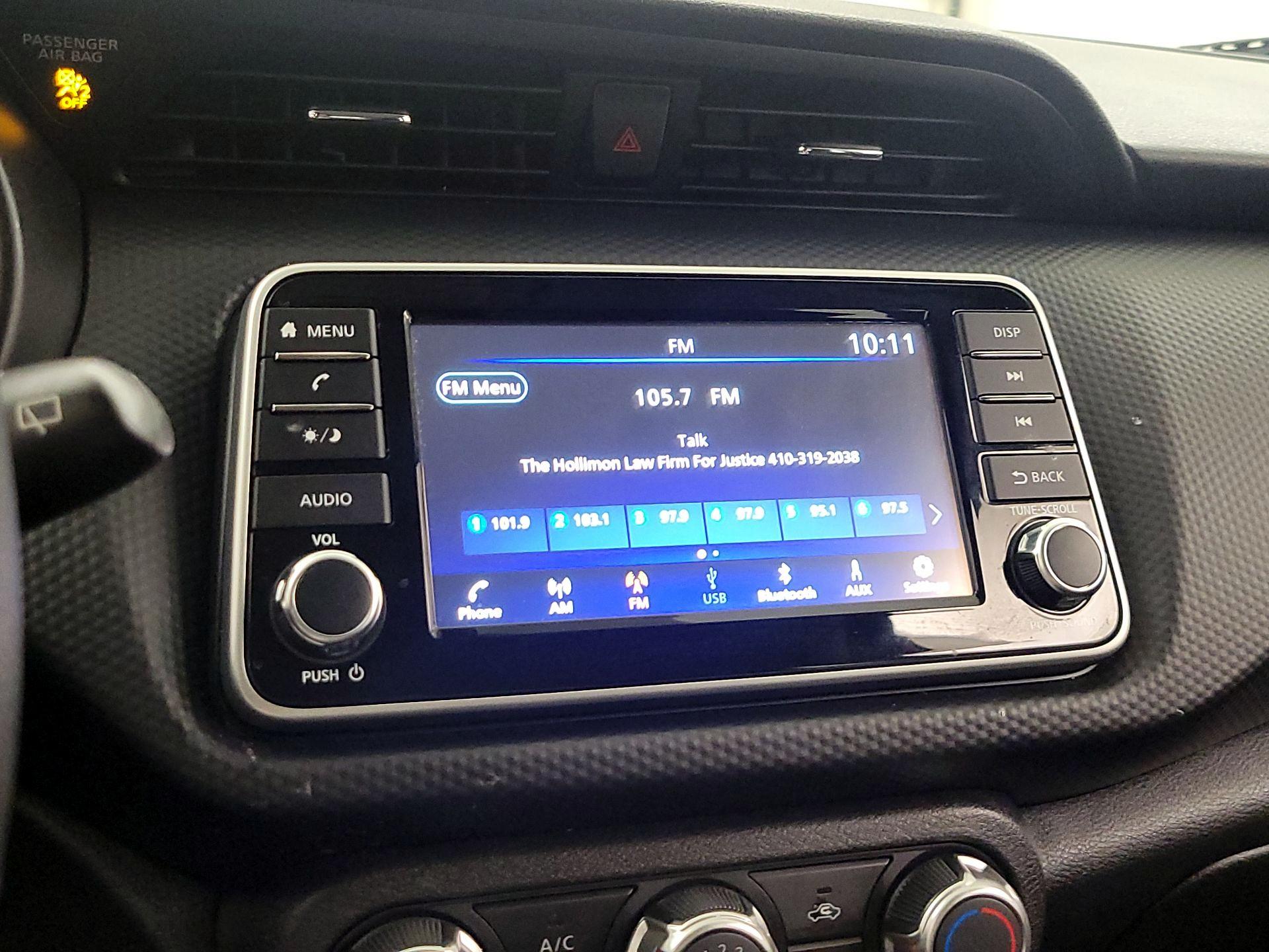 Thumbnail: 2024 Nissan Kicks - 15