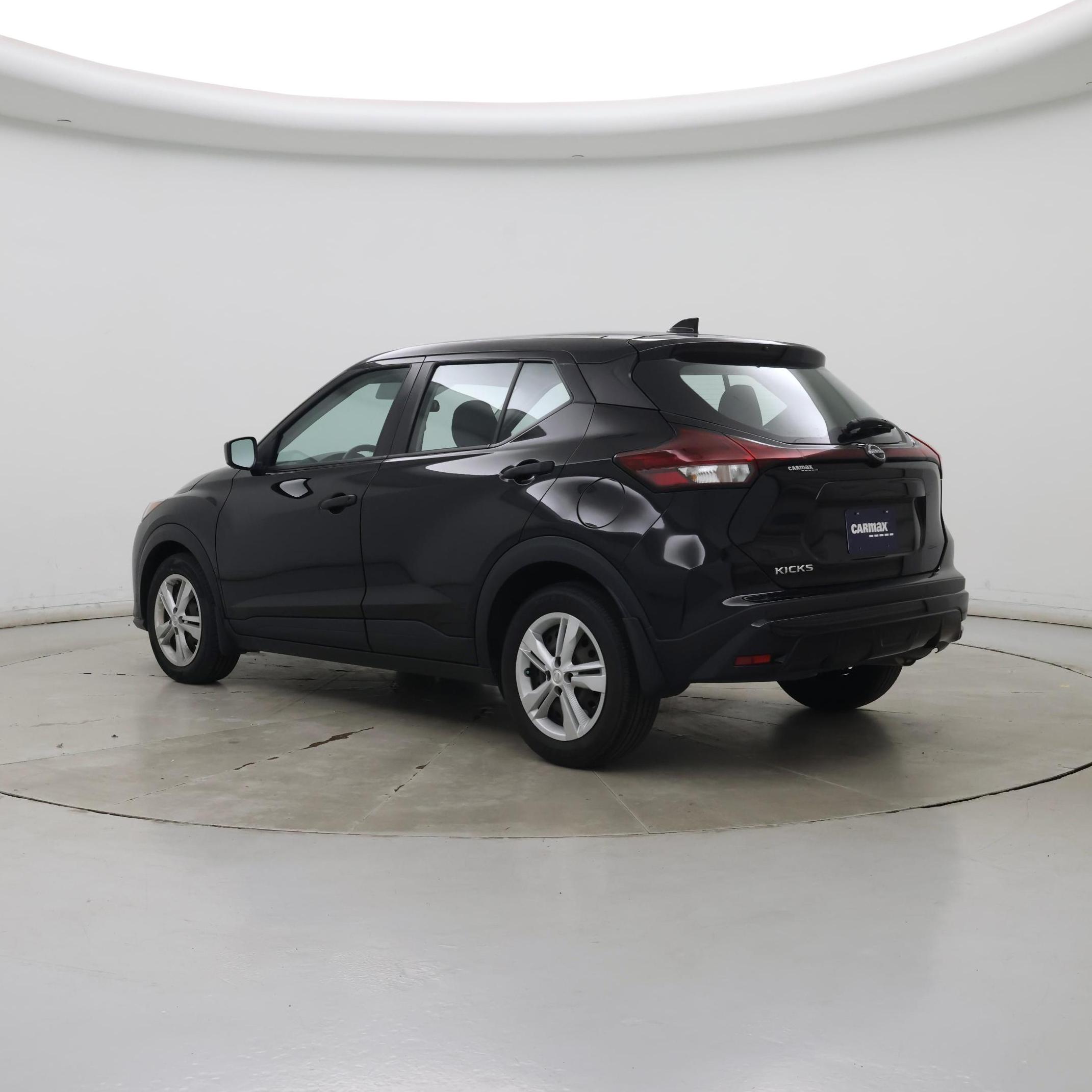 Thumbnail: 2024 Nissan Kicks - 2