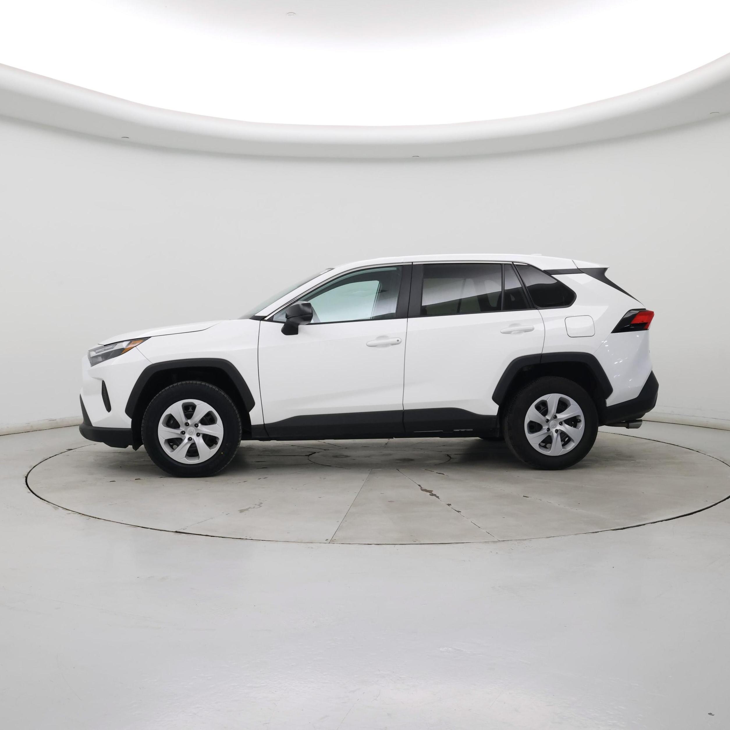 Thumbnail: 2024 Toyota RAV4 - 3