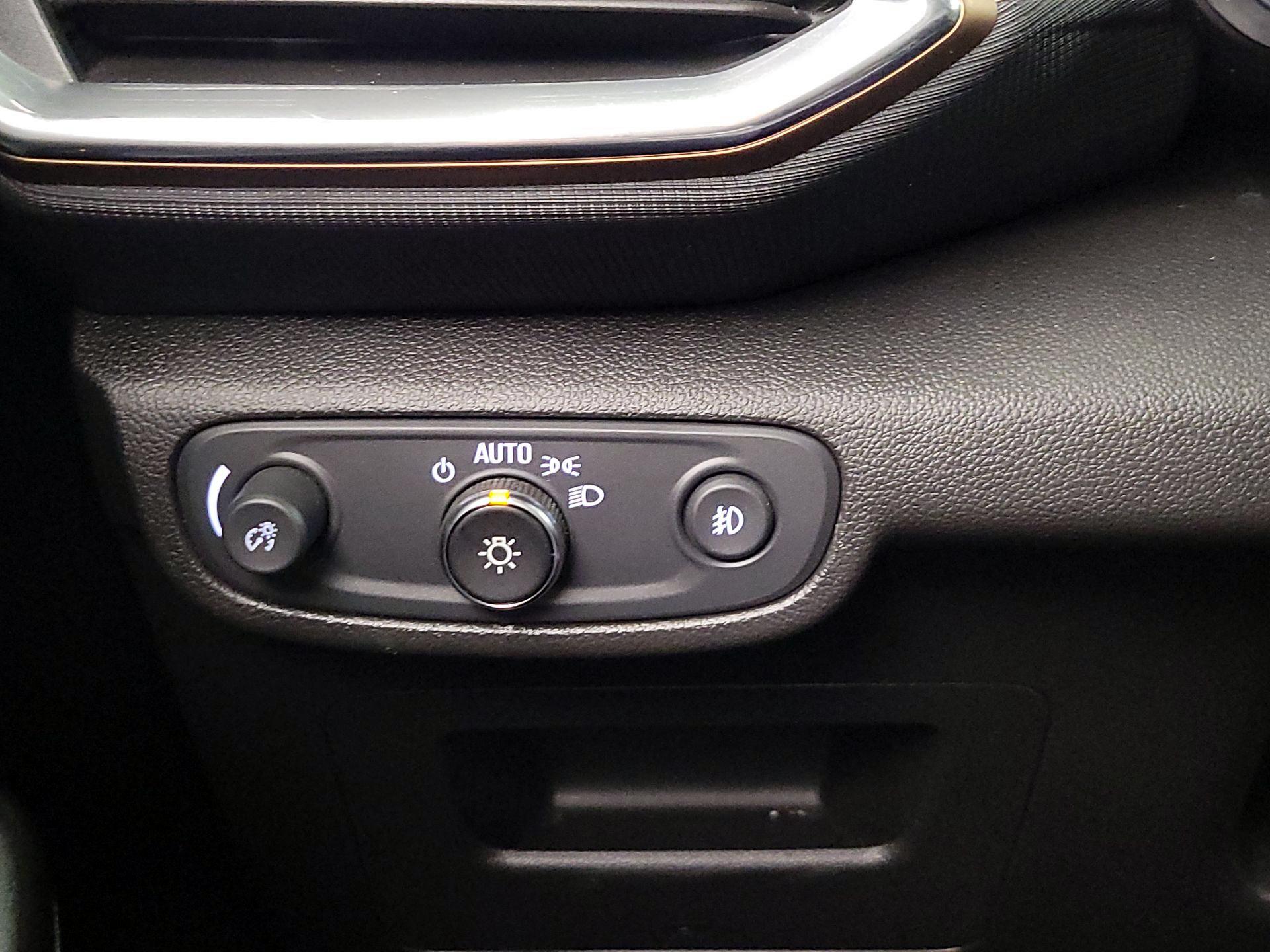 Thumbnail: 2022 Chevrolet TrailBlazer - 13