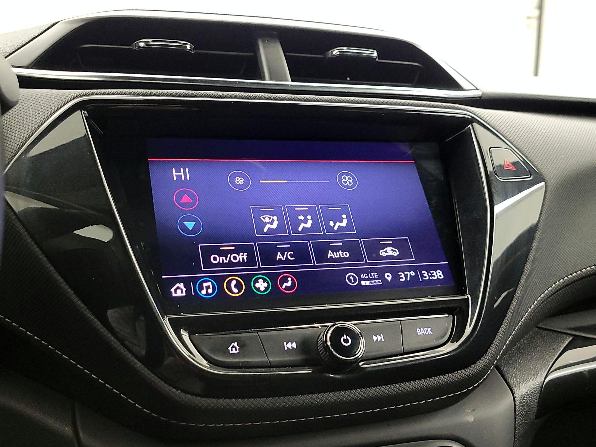 Thumbnail: 2022 Chevrolet TrailBlazer - 16