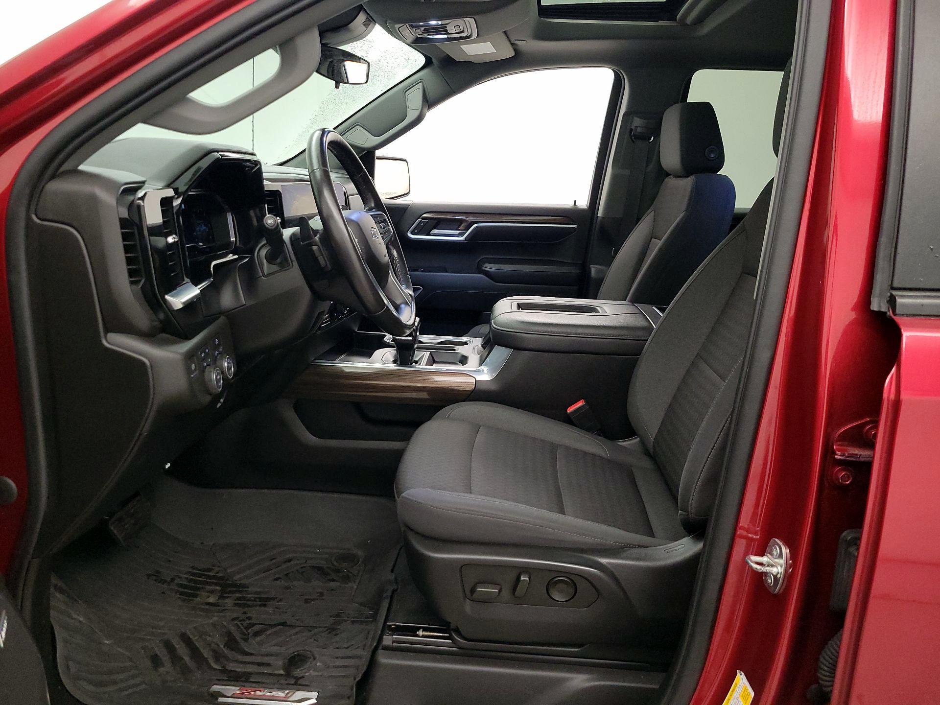 Thumbnail: 2022 Chevrolet Silverado 1500 - 11