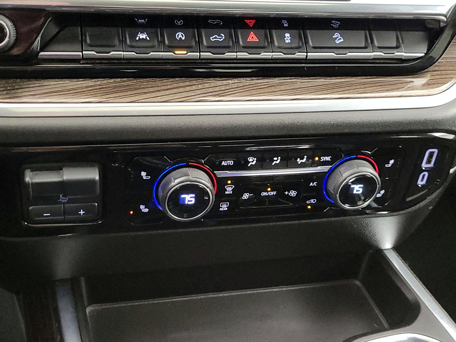 Thumbnail: 2022 Chevrolet Silverado 1500 - 16