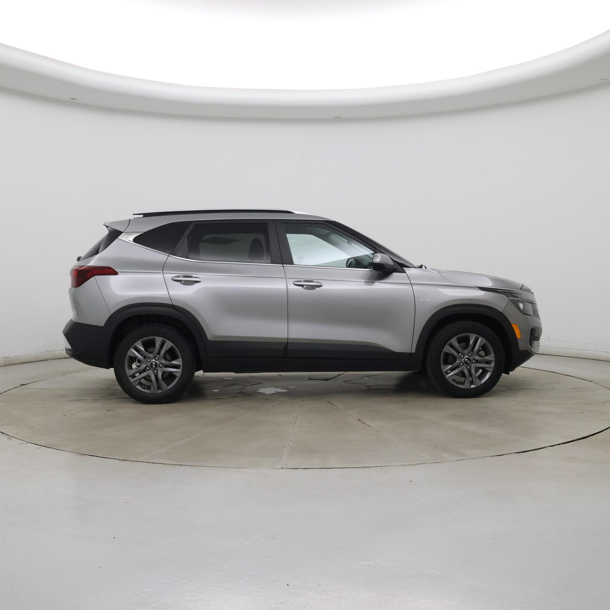 Thumbnail: 2021 Kia Seltos - 7