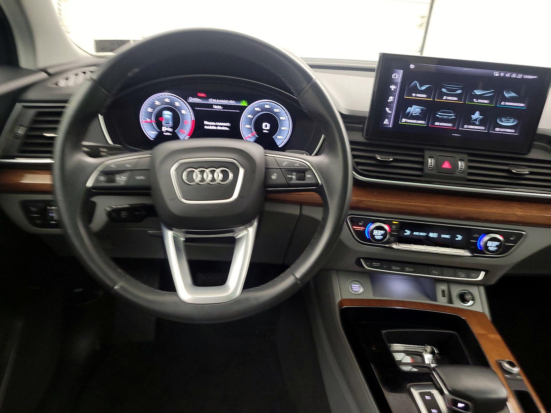 Thumbnail: 2021 Audi Q5 - 10