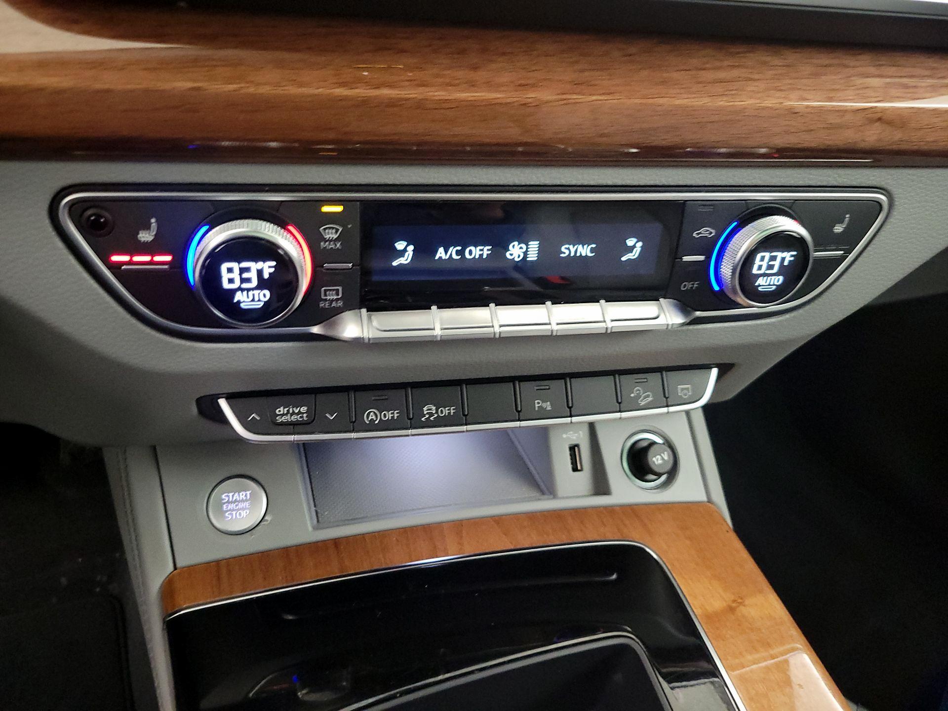 Thumbnail: 2021 Audi Q5 - 16