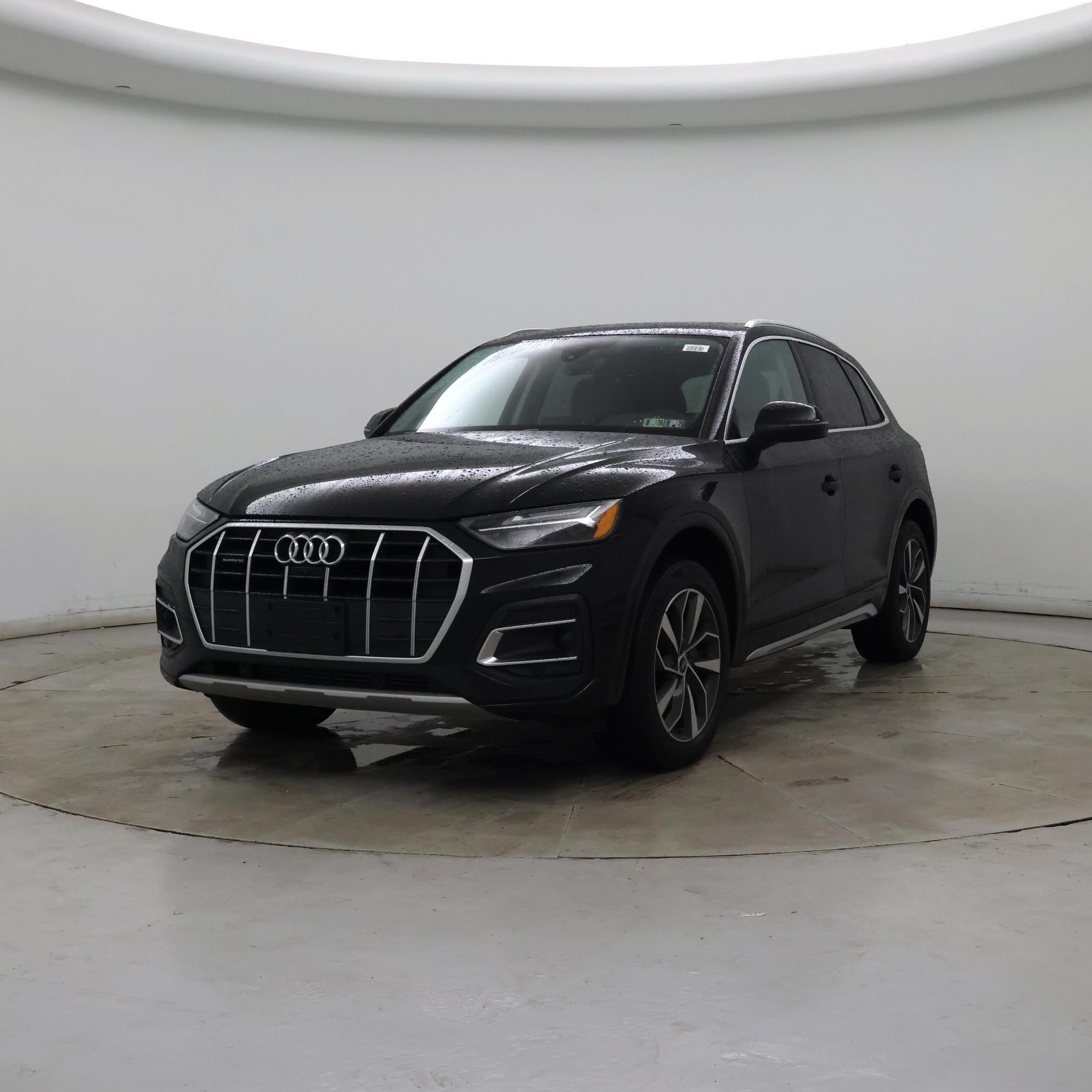 Thumbnail: 2021 Audi Q5 - 4