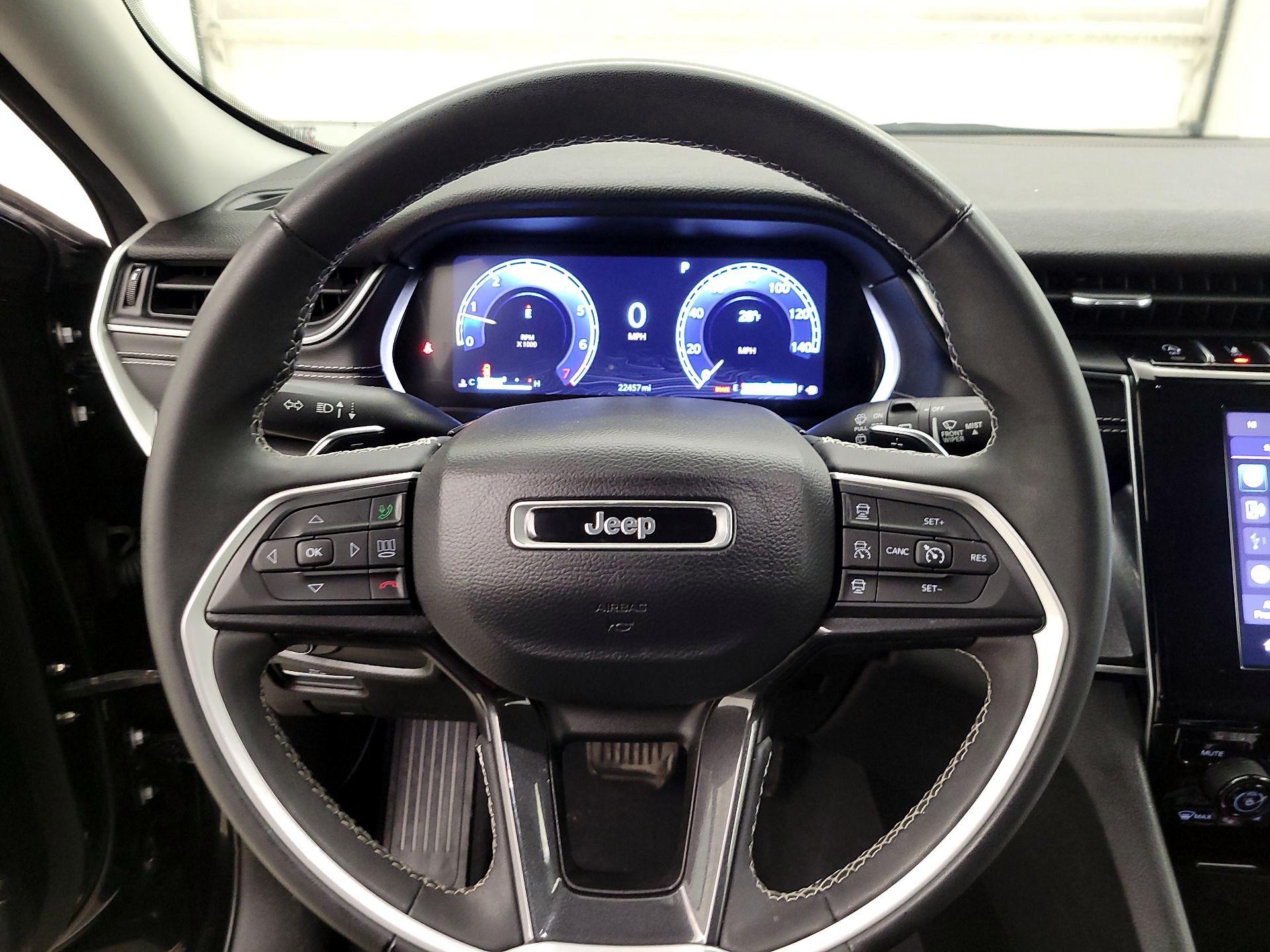 Thumbnail: 2023 Jeep Grand Cherokee L - 10