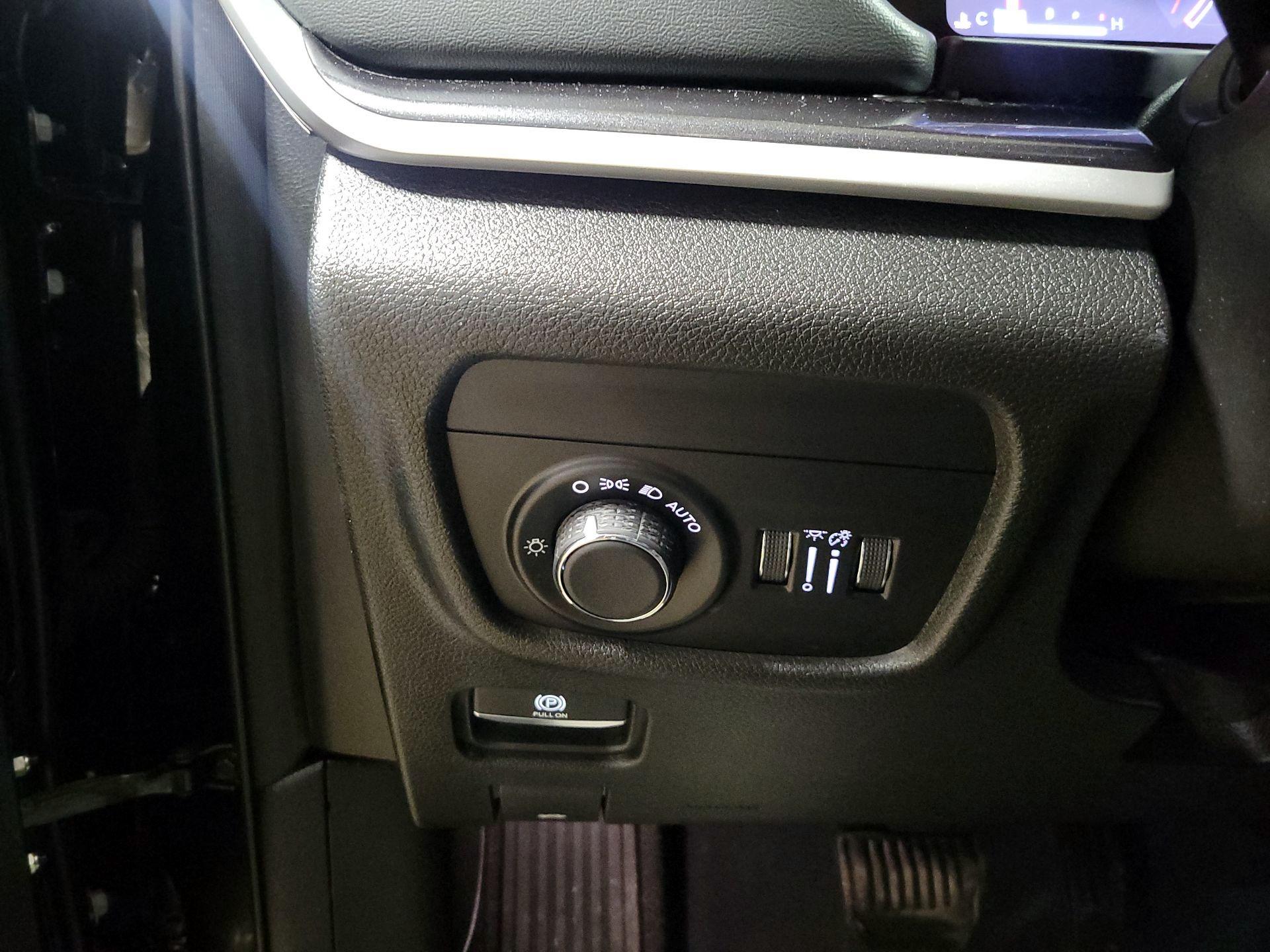 Thumbnail: 2023 Jeep Grand Cherokee L - 13