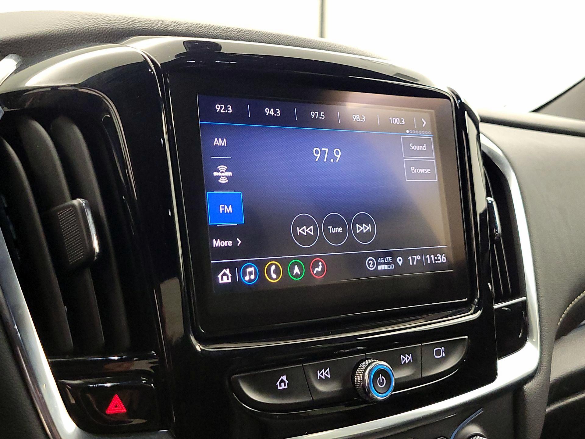 Thumbnail: 2023 Chevrolet Traverse - 16