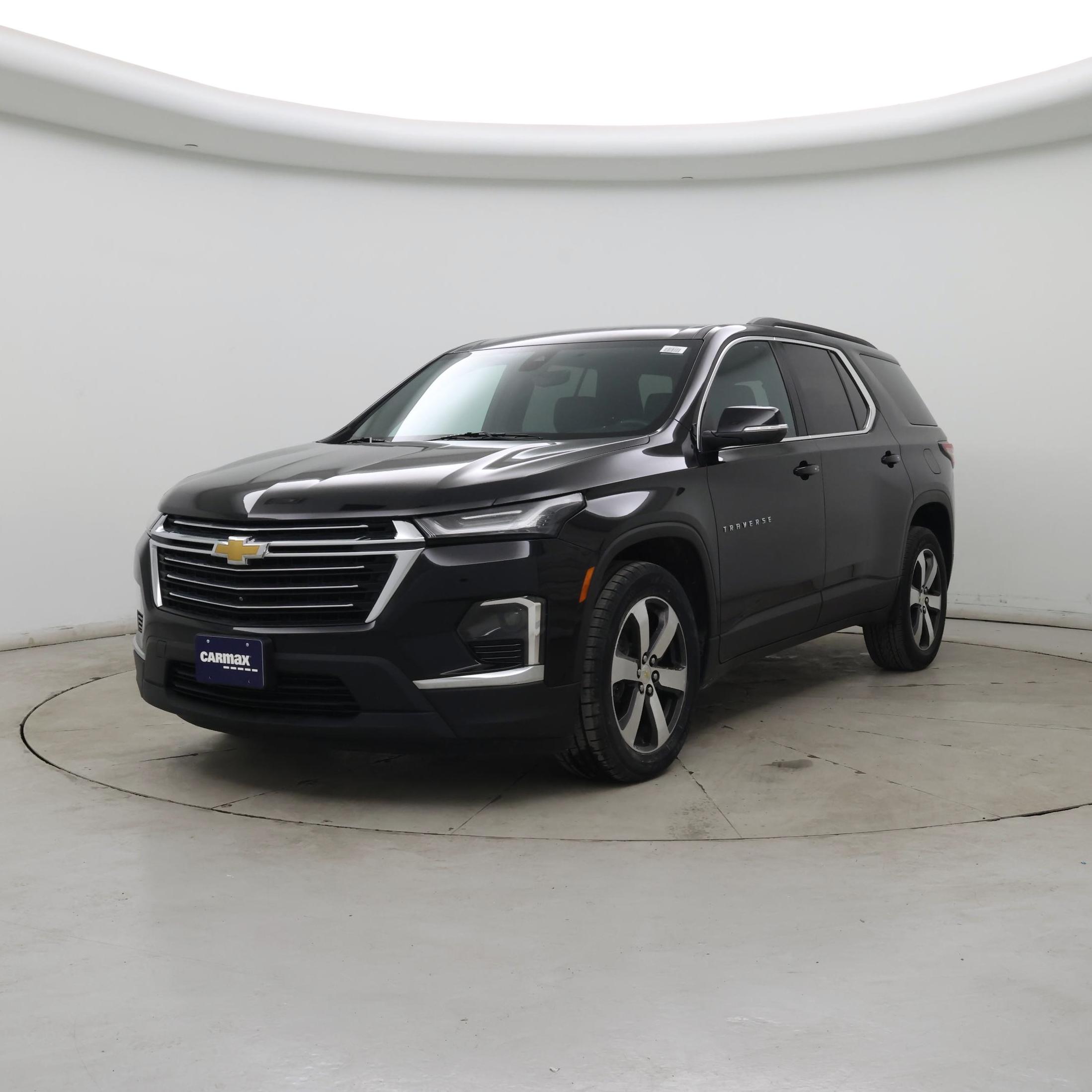 Thumbnail: 2023 Chevrolet Traverse - 4