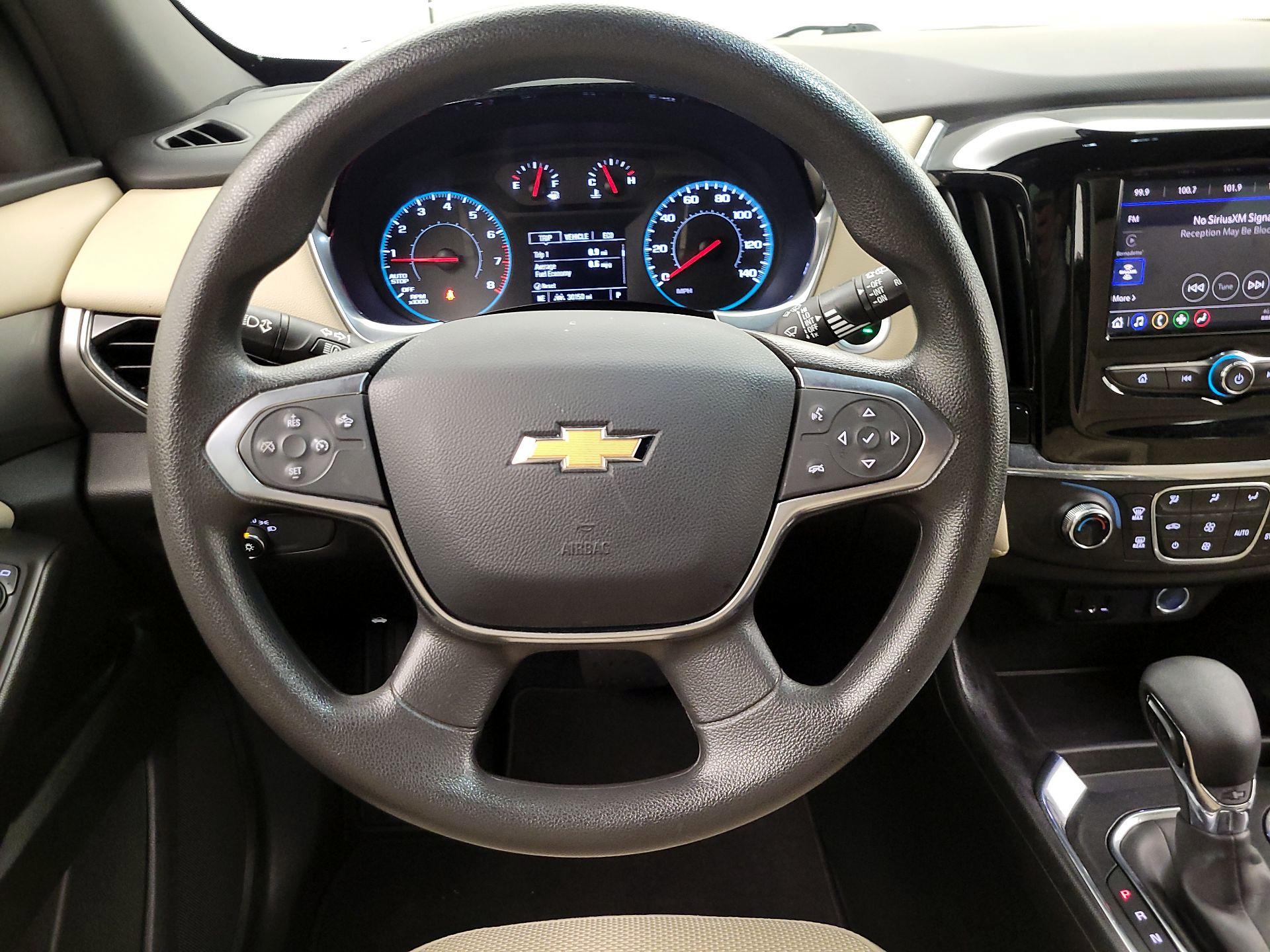 Thumbnail: 2023 Chevrolet Traverse - 10