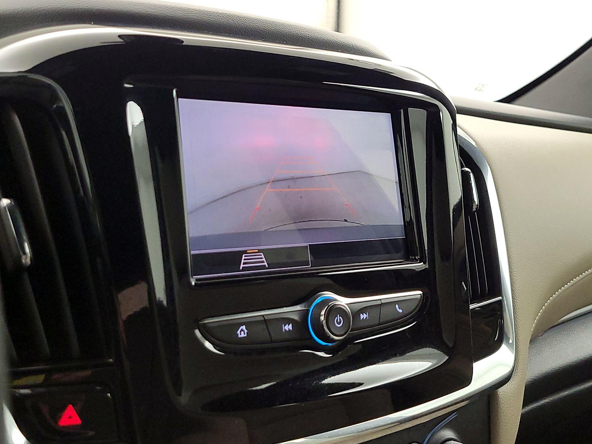 Thumbnail: 2023 Chevrolet Traverse - 14