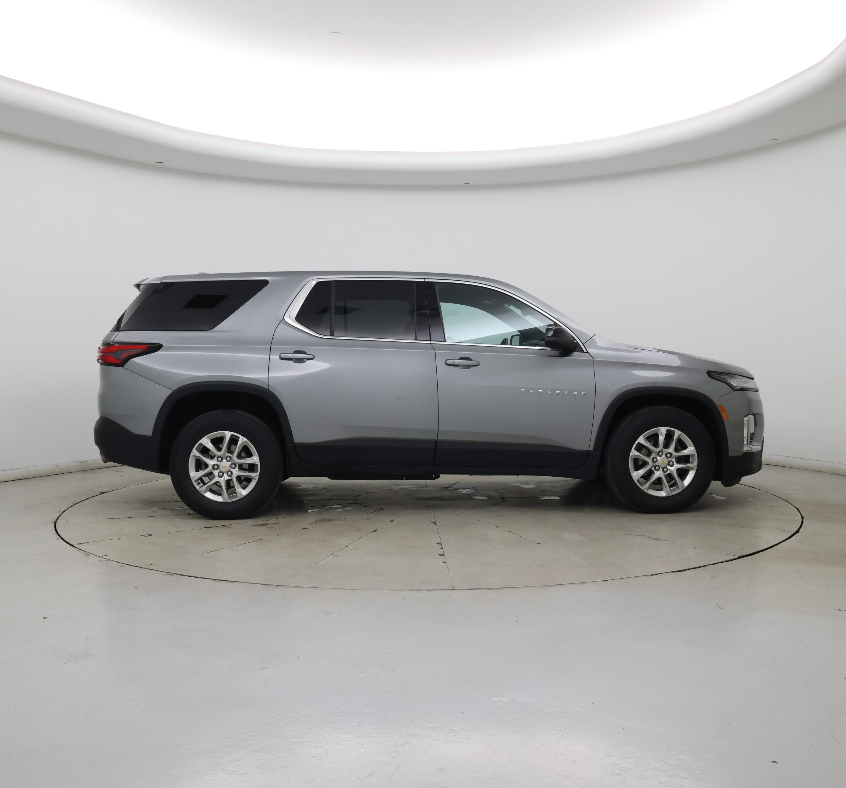 Thumbnail: 2023 Chevrolet Traverse - 7