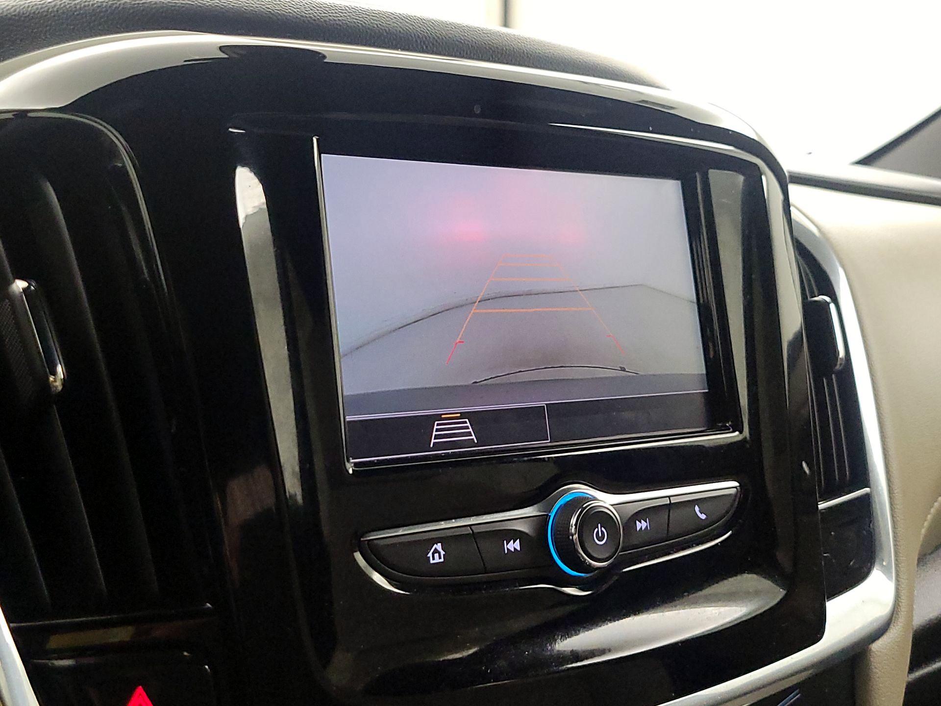 Thumbnail: 2023 Chevrolet Traverse - 14