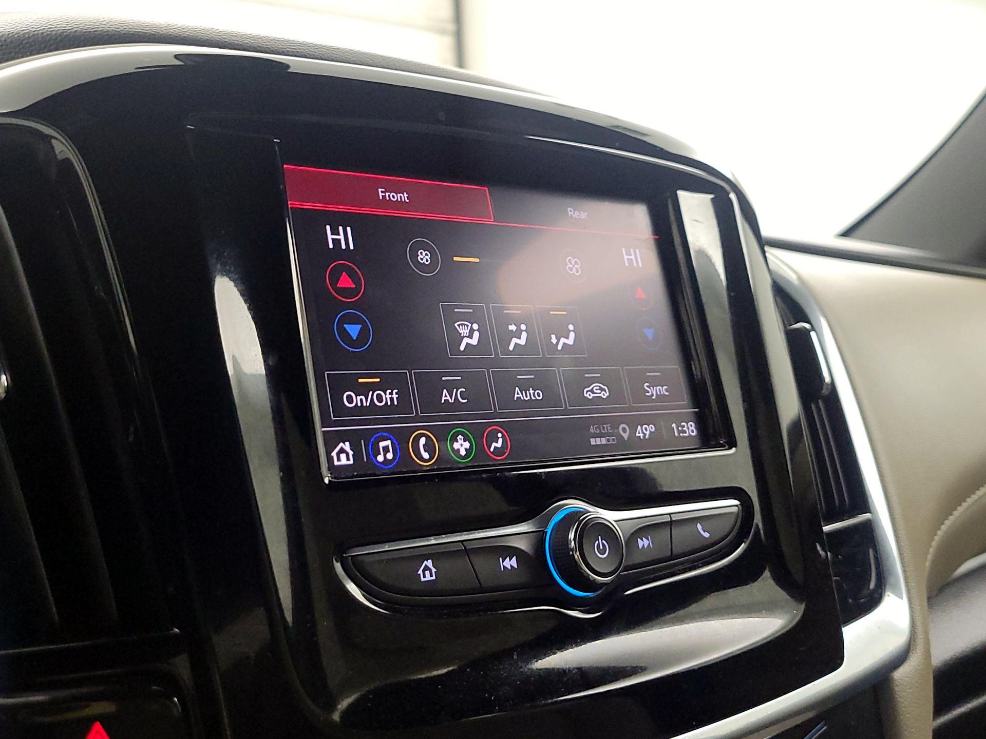 Thumbnail: 2023 Chevrolet Traverse - 16