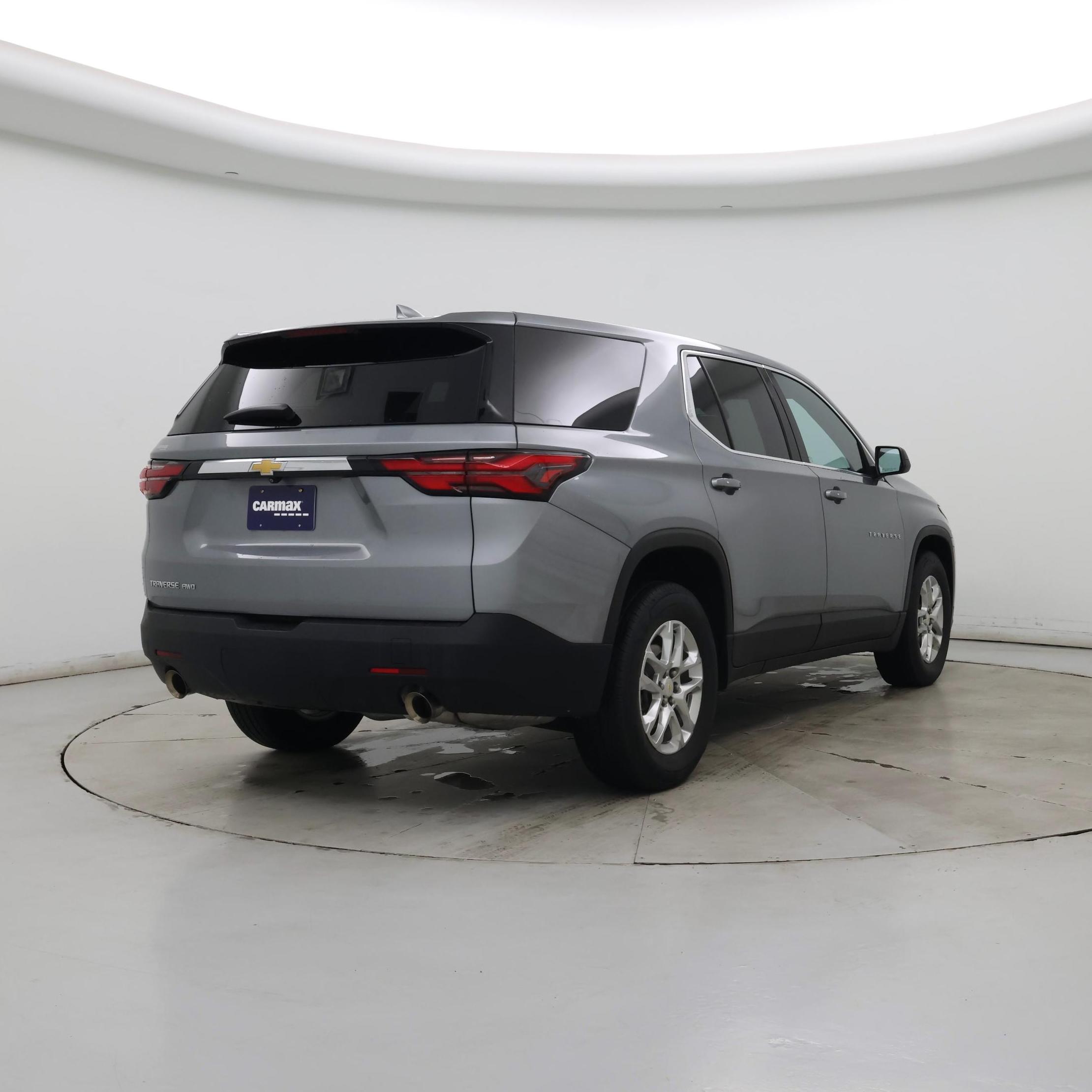 Thumbnail: 2023 Chevrolet Traverse - 8