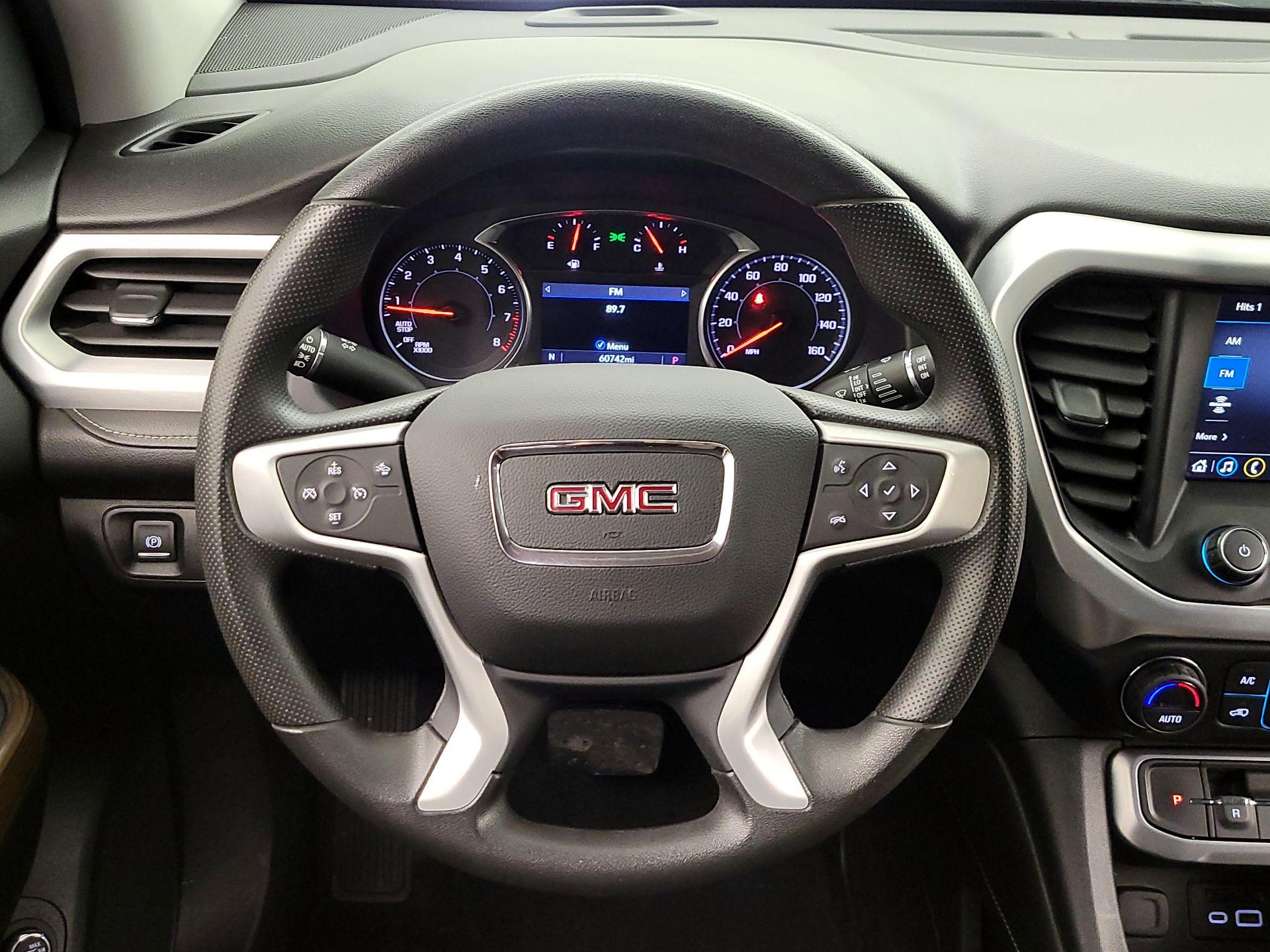 Thumbnail: 2021 GMC Acadia - 10