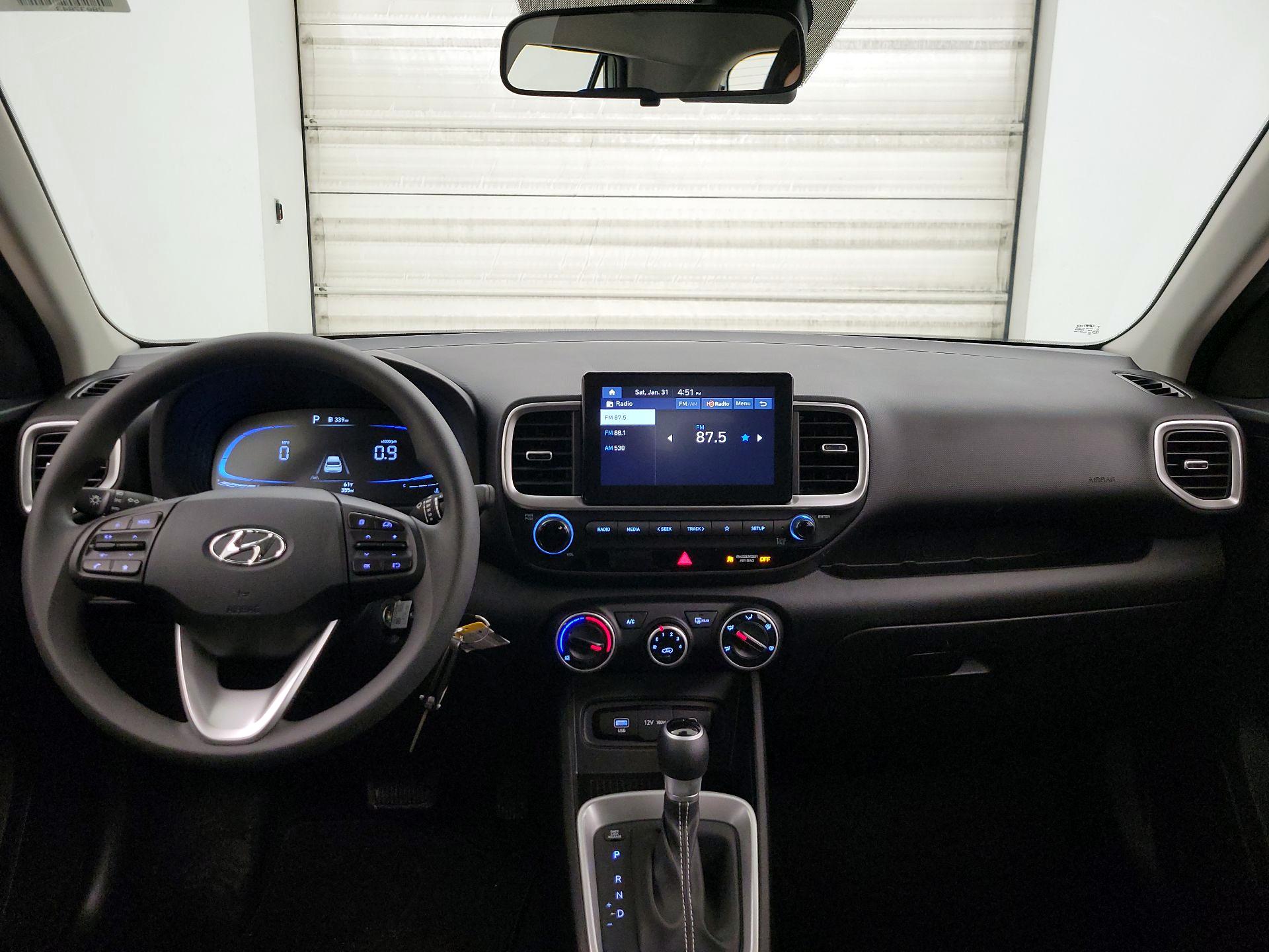 Thumbnail: 2025 Hyundai Venue - 9