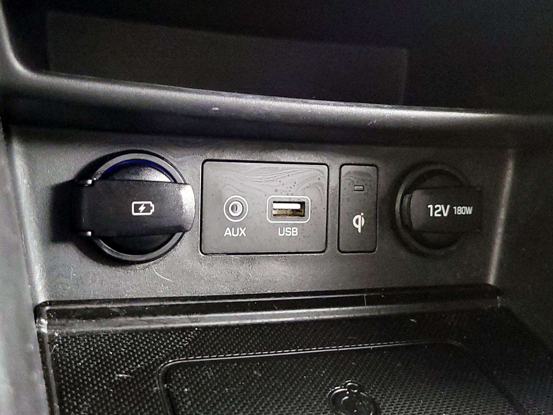 Thumbnail: 2019 Hyundai Kona - 19