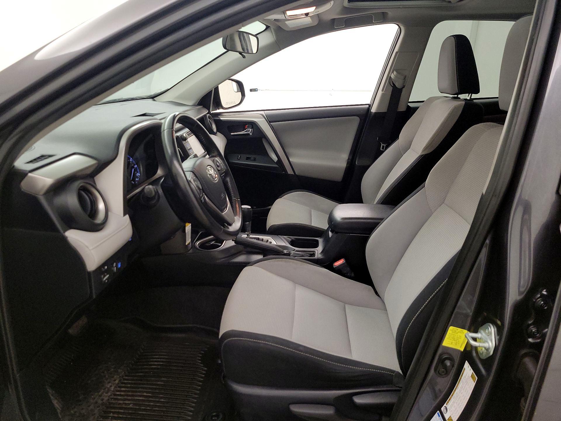 Thumbnail: 2017 Toyota RAV4 - 11