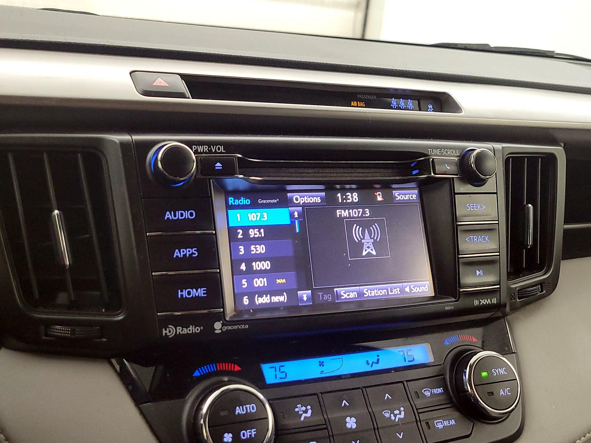 Thumbnail: 2017 Toyota RAV4 - 15