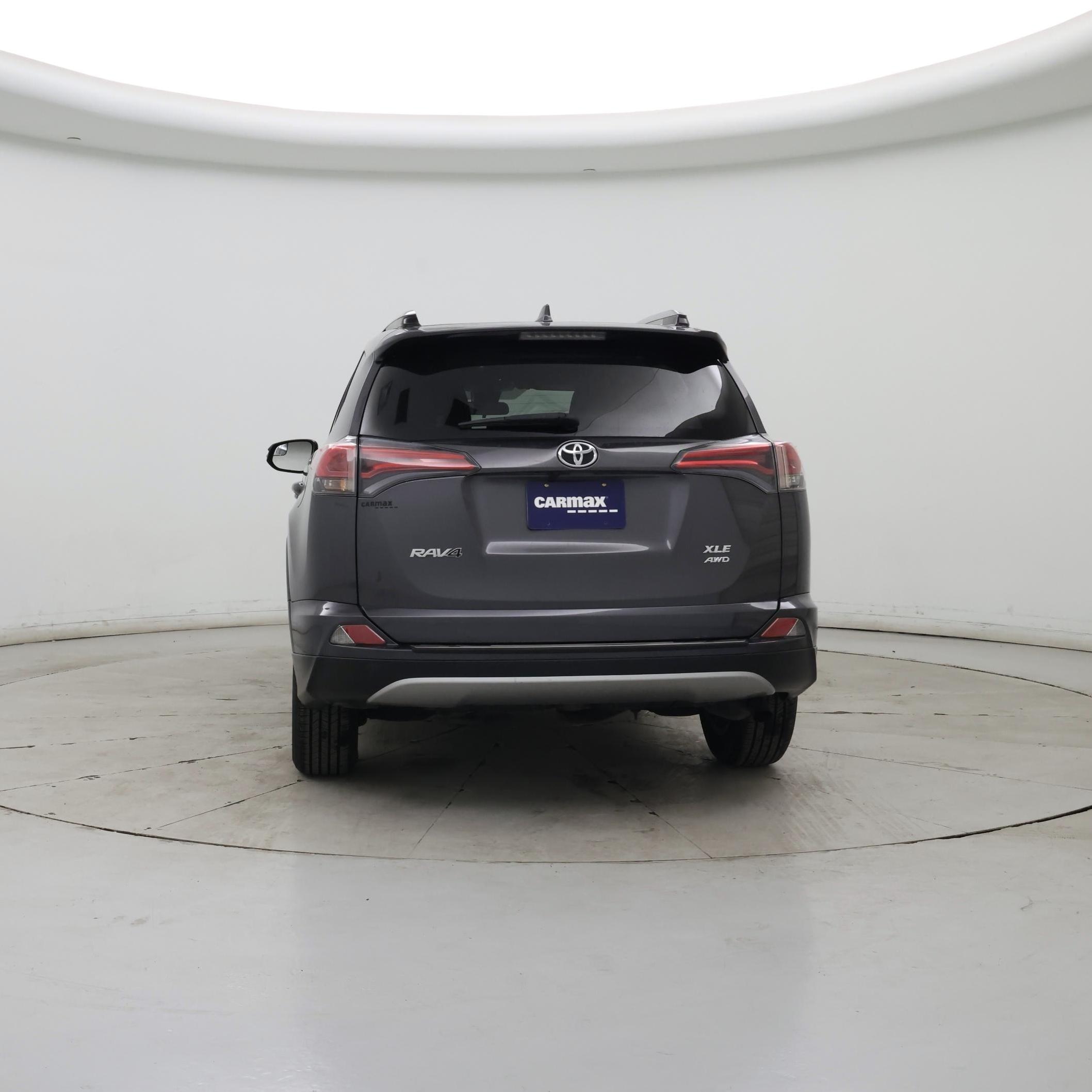 Thumbnail: 2017 Toyota RAV4 - 6