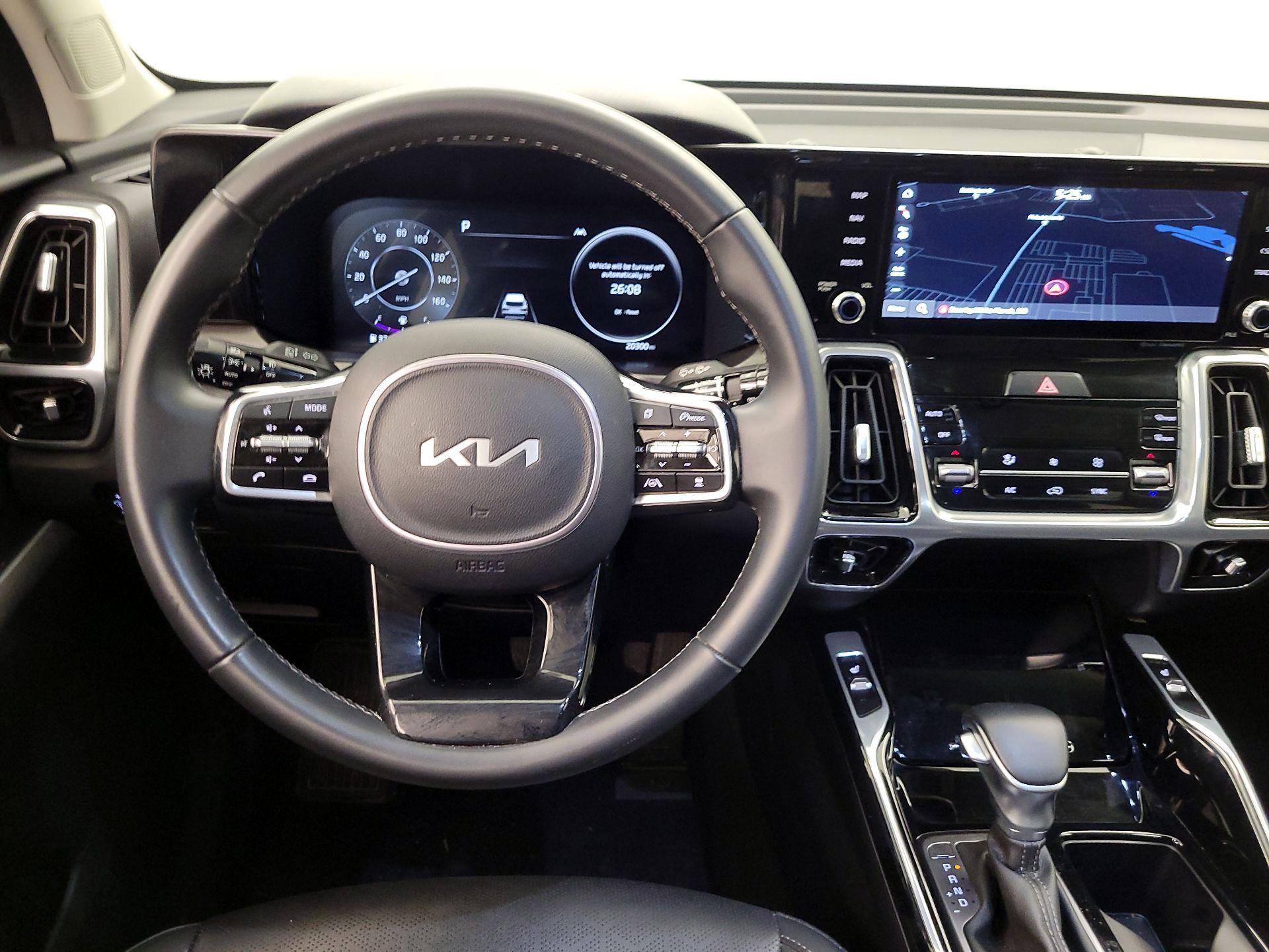 Thumbnail: 2023 Kia Sorento - 10