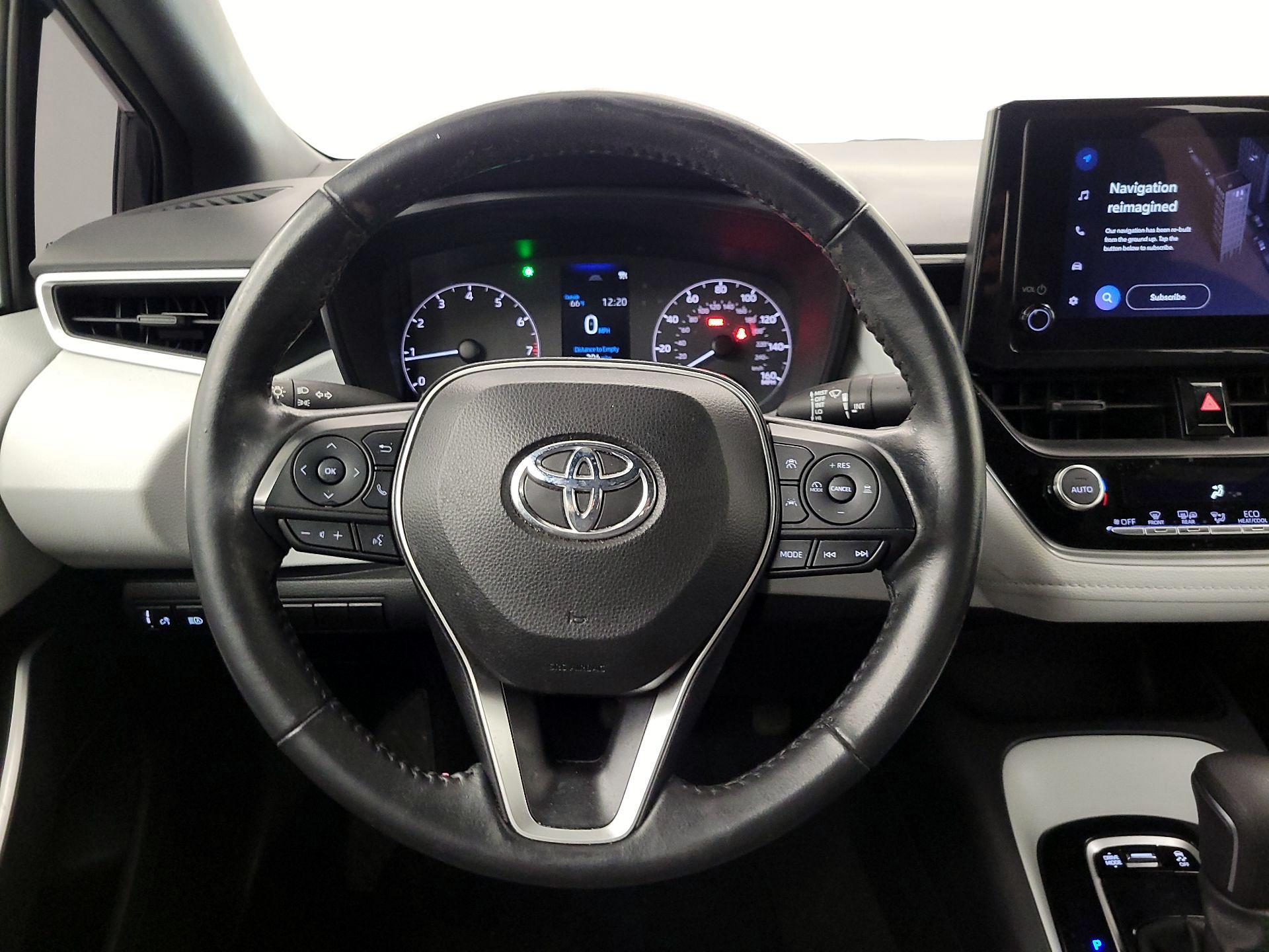 Thumbnail: 2023 Toyota Corolla - 10