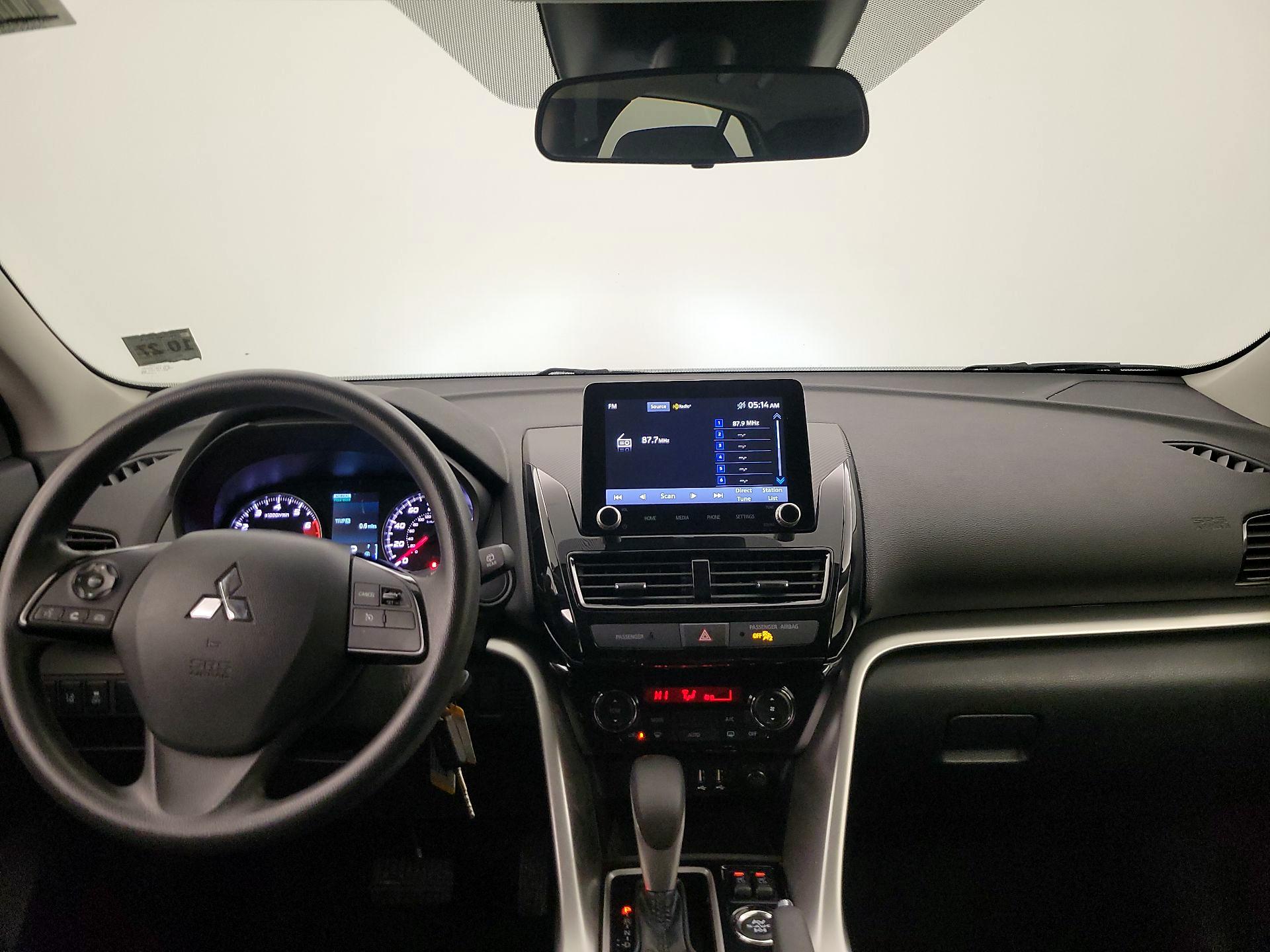 Thumbnail: 2023 Mitsubishi Eclipse Cross - 9